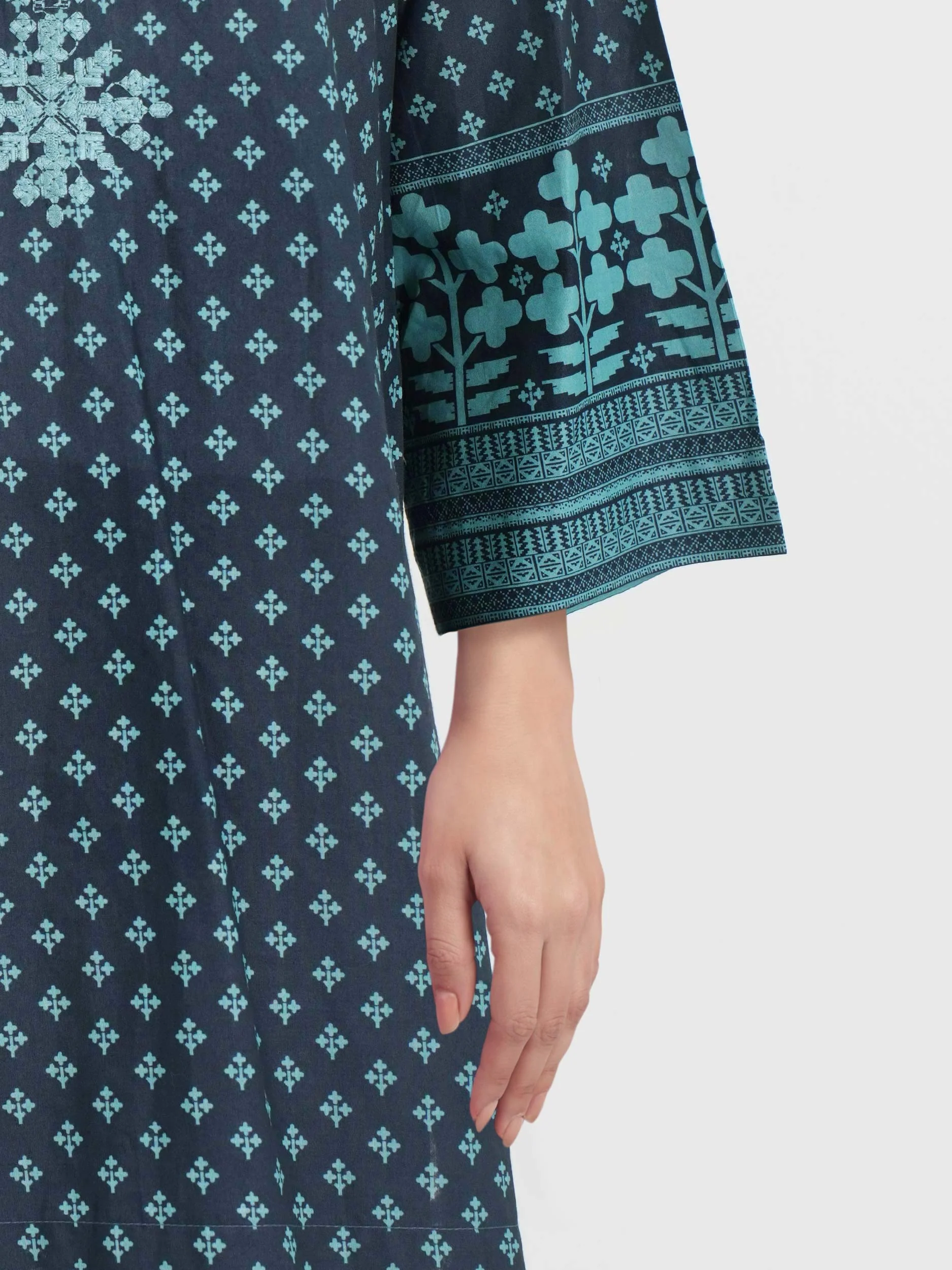 Cambric Co-ord Set- Embroidered - Image 4