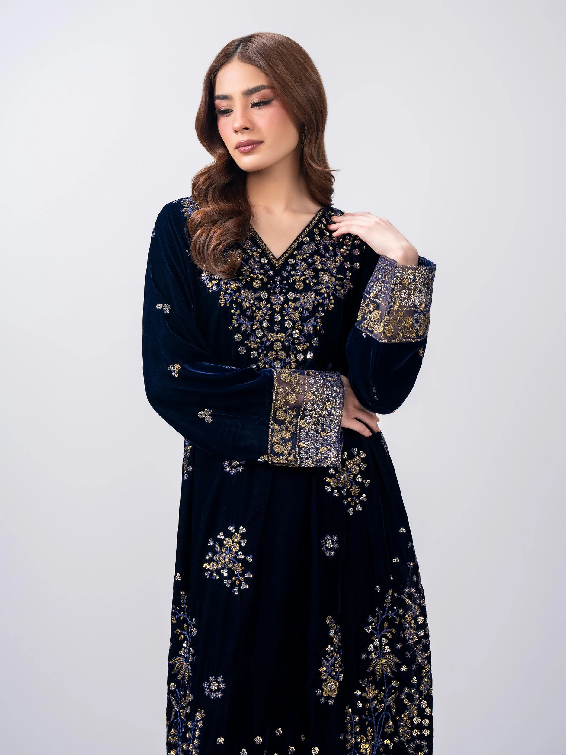 2 Piece Velvet Suit- Embroidered (Pret) - Image 4
