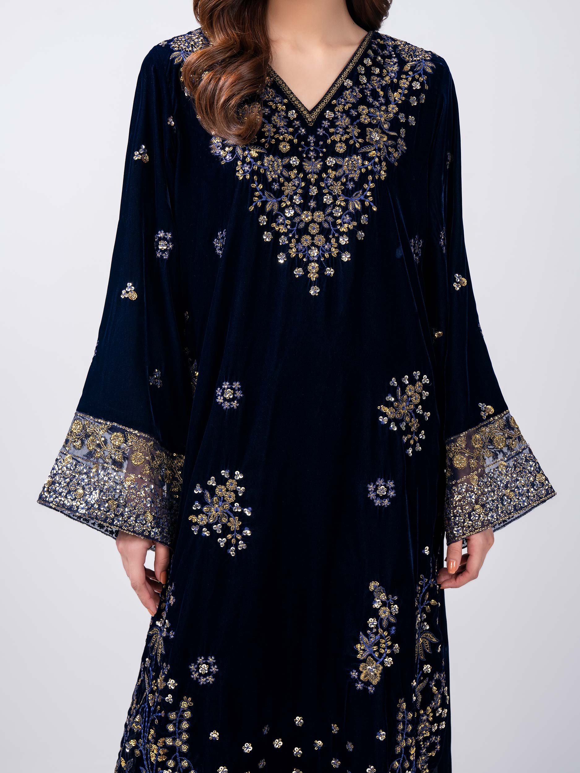 2 Piece Velvet Suit- Embroidered (Pret) - Image 6