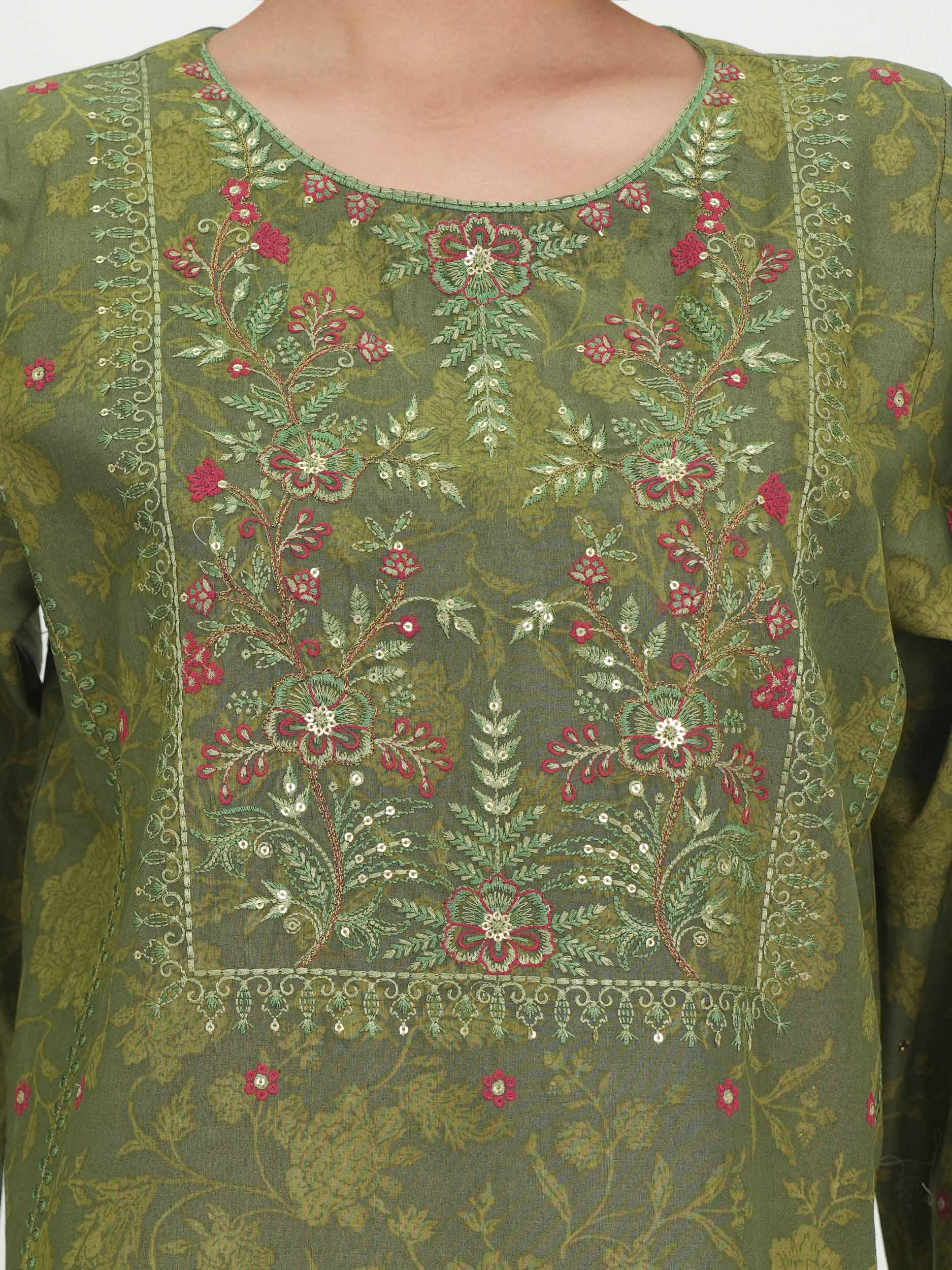 Lawn Slub Kurti- Embroidered (Pret) - Image 4