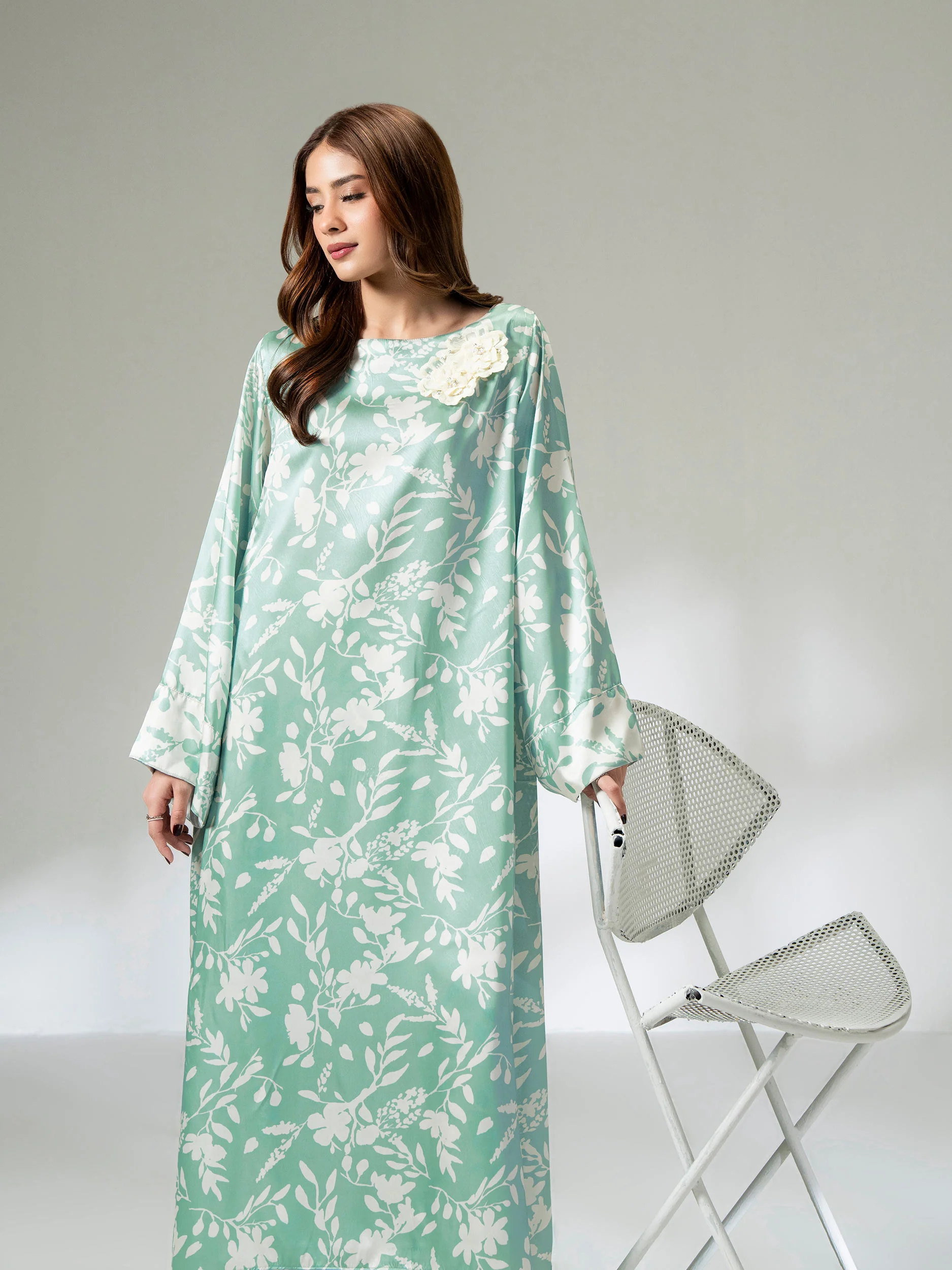 2 Piece Silk Suit (Pret) - Image 2