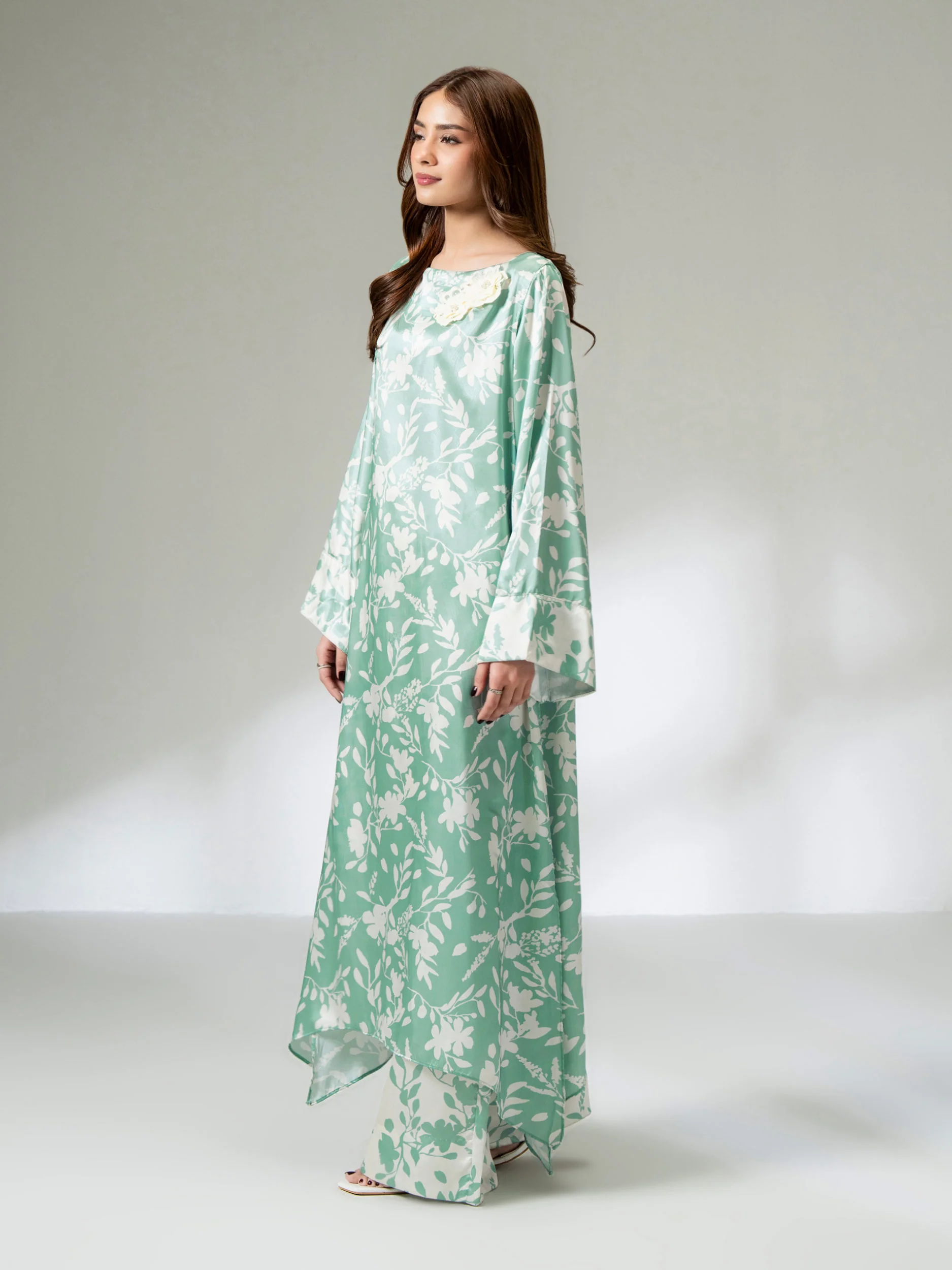 2 Piece Silk Suit (Pret) - Image 3