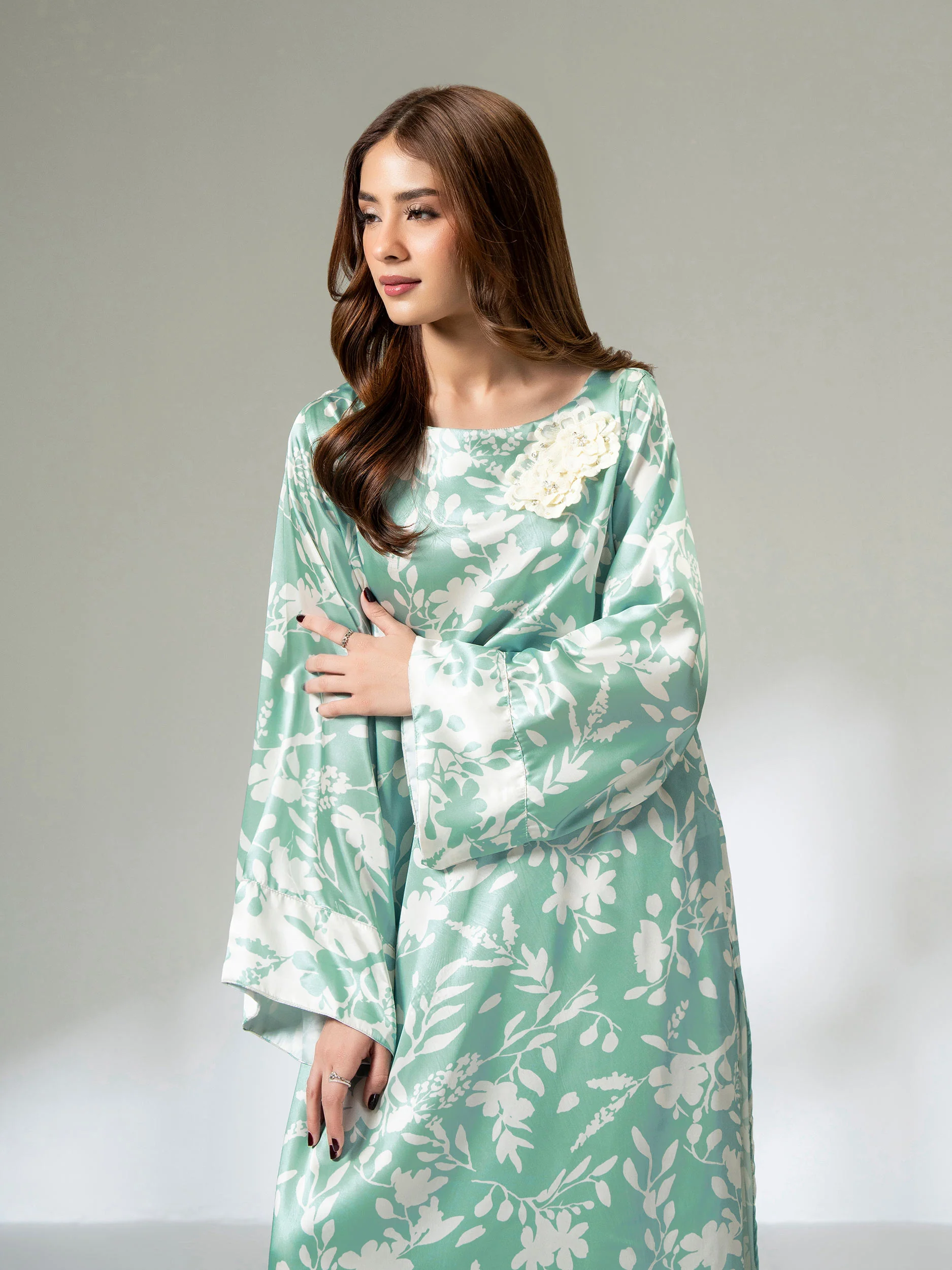 2 Piece Silk Suit (Pret) - Image 5