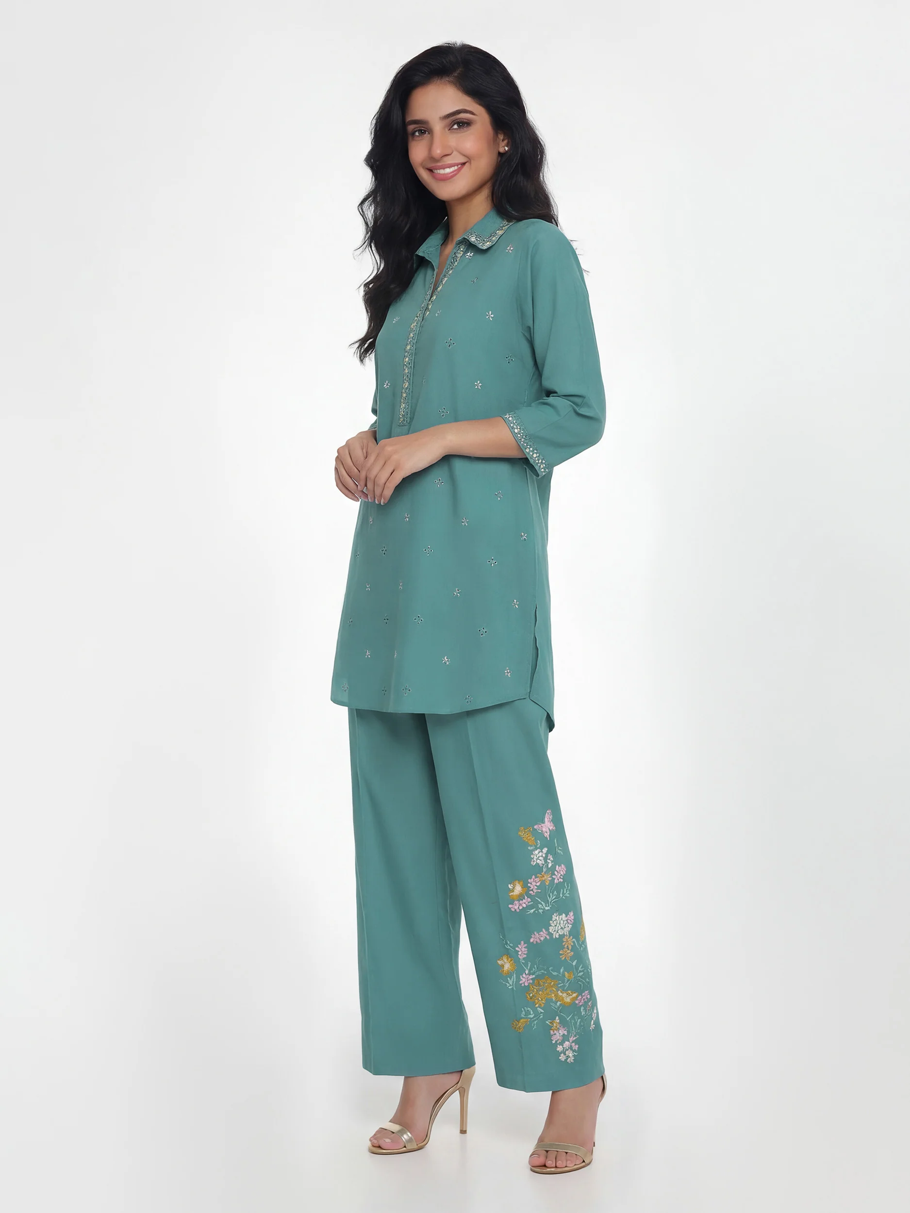 2 Piece Lawn Slub Suit- Embroidered (Pret) - Image 2