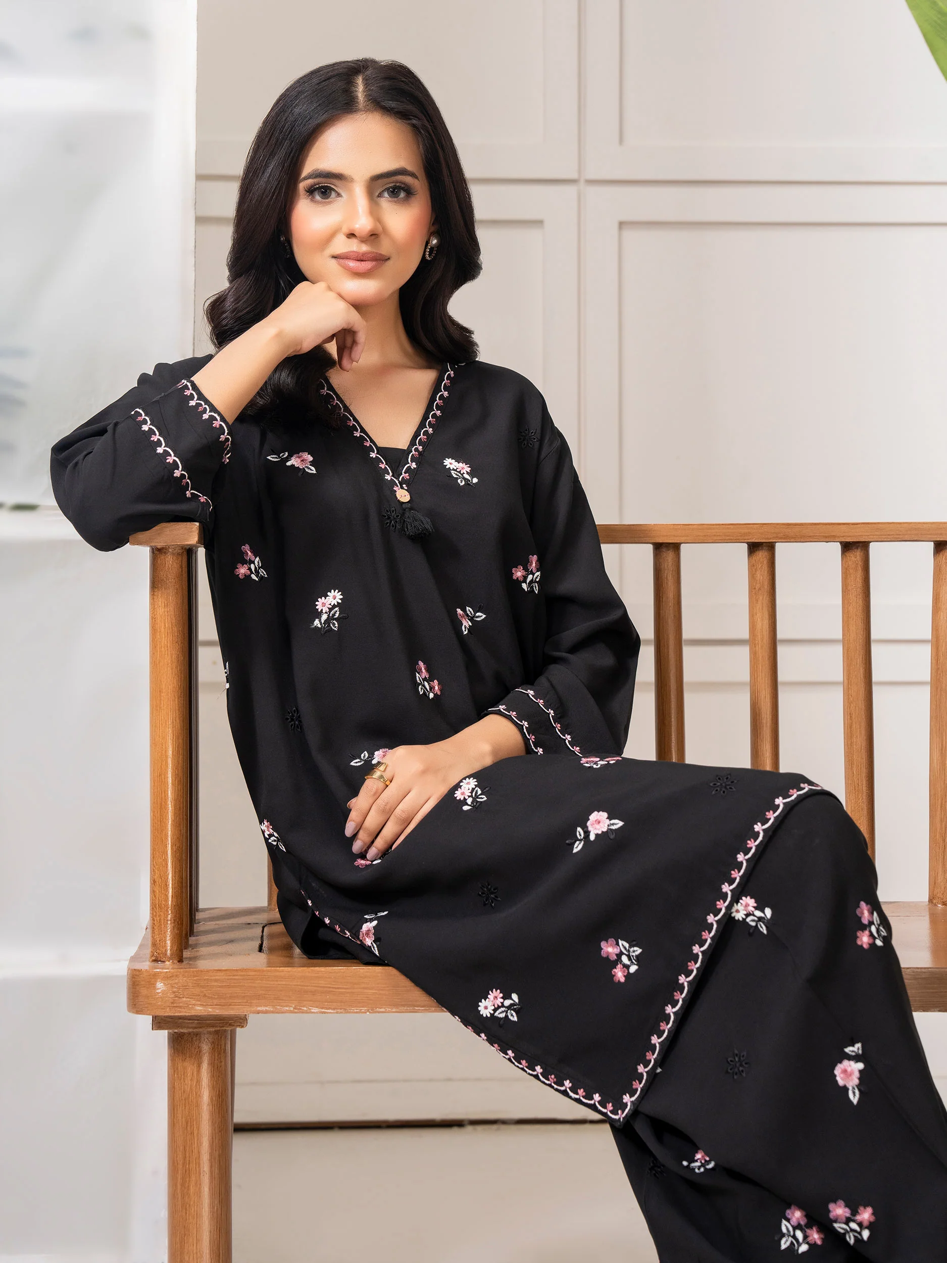 2 Piece Linen Suit-Embroidered (Pret) - Image 2
