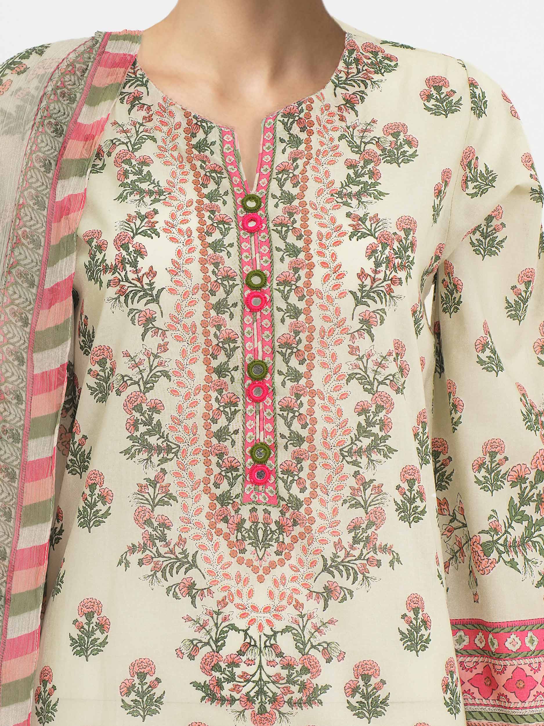 3 Piece Lawn Suit (Pret) - Image 3