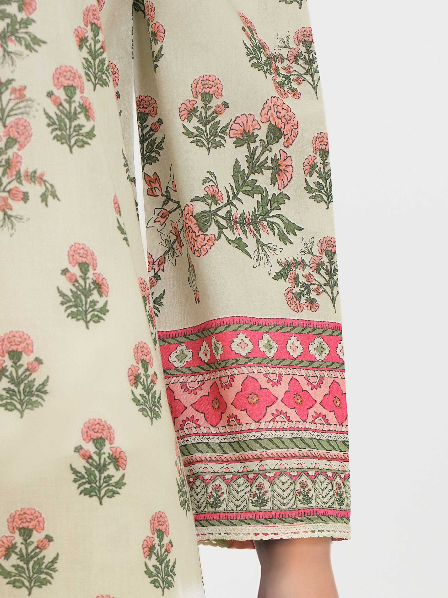 3 Piece Lawn Suit (Pret) - Image 4