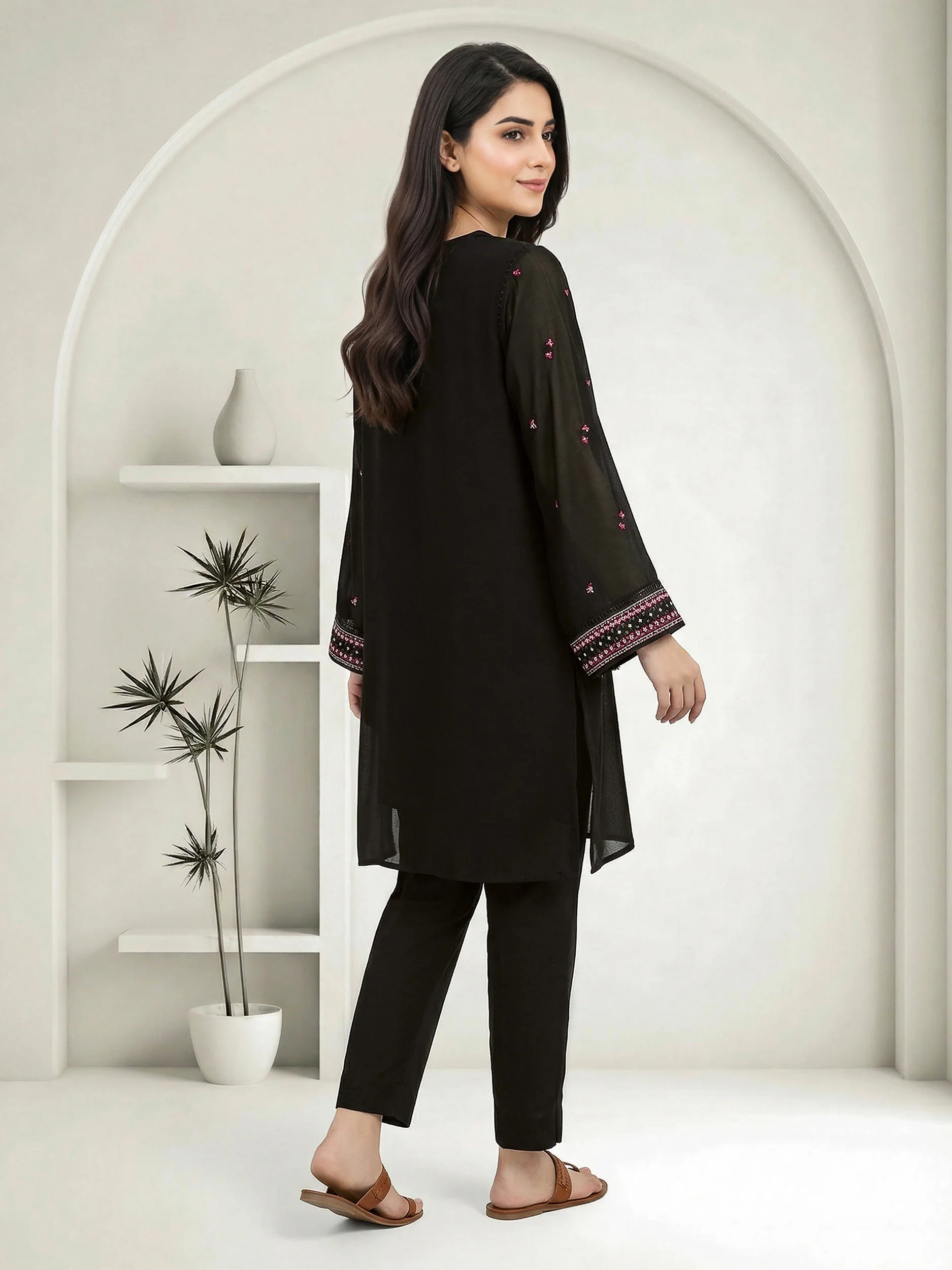 Grip Shirt- Embroidered (Pret) - Image 3