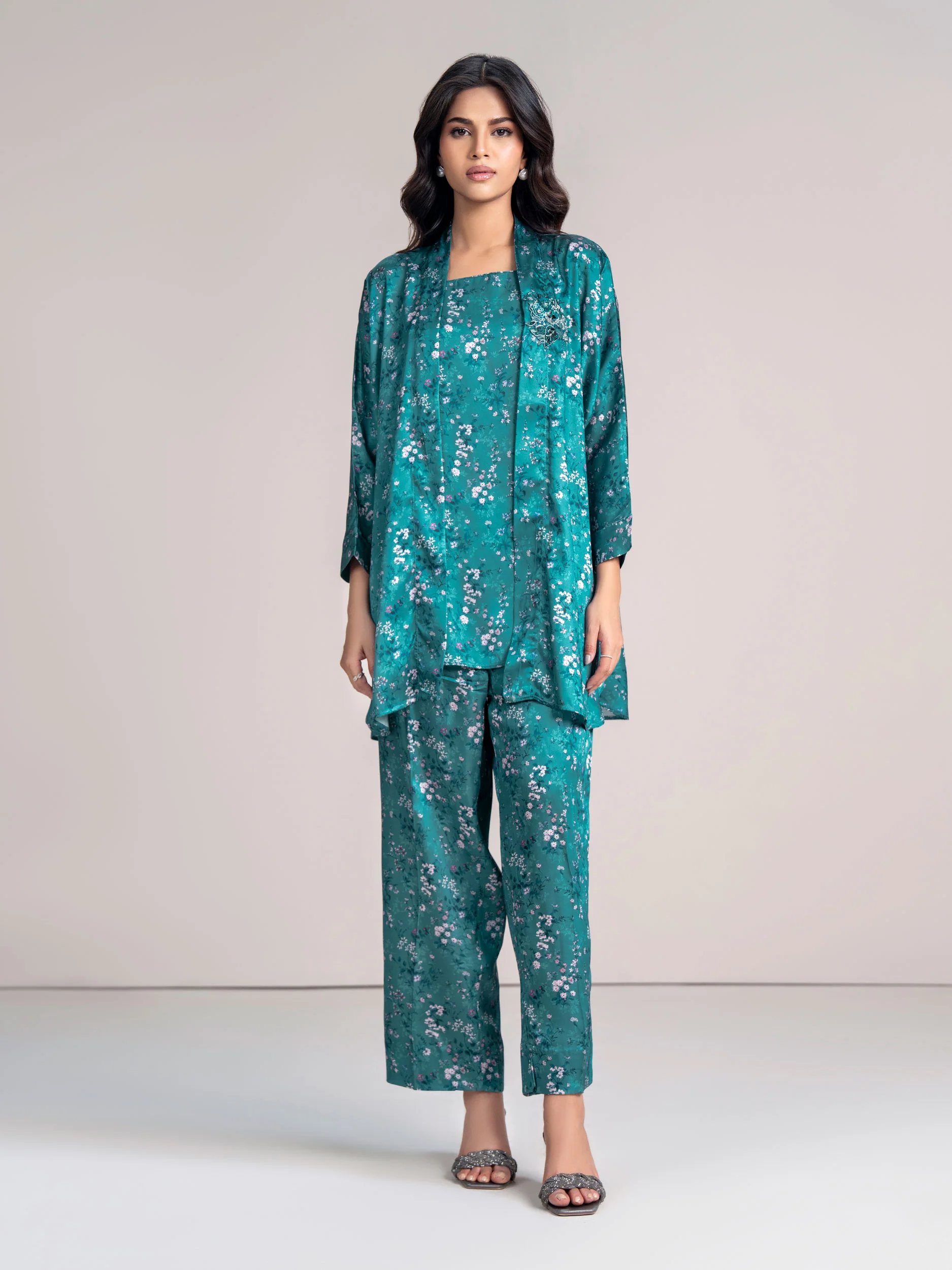 2-Piece Silk Cardigan Suit (Pret) - Image 4