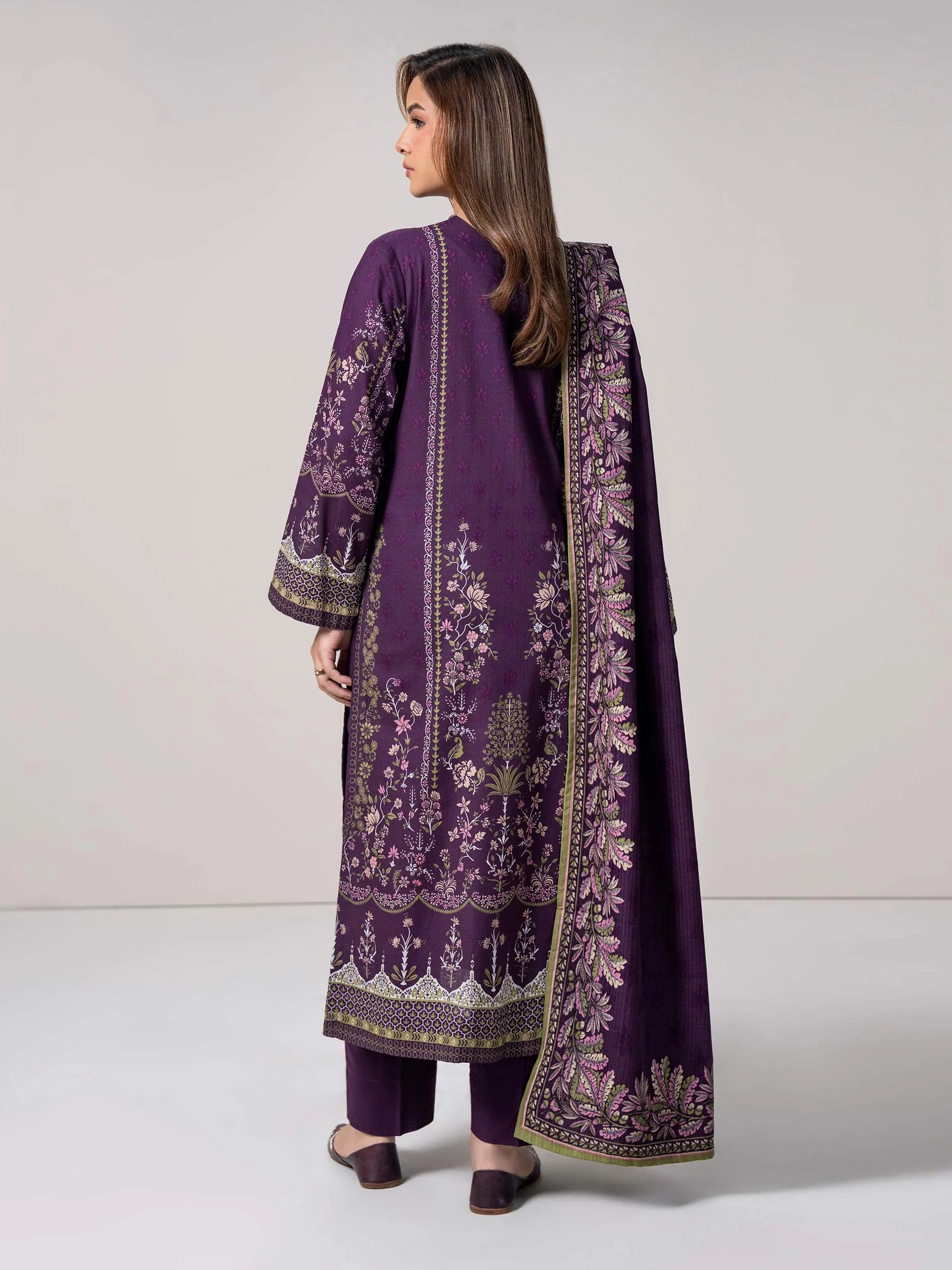 3 Piece Khaddar Suit (Pret) - Image 3