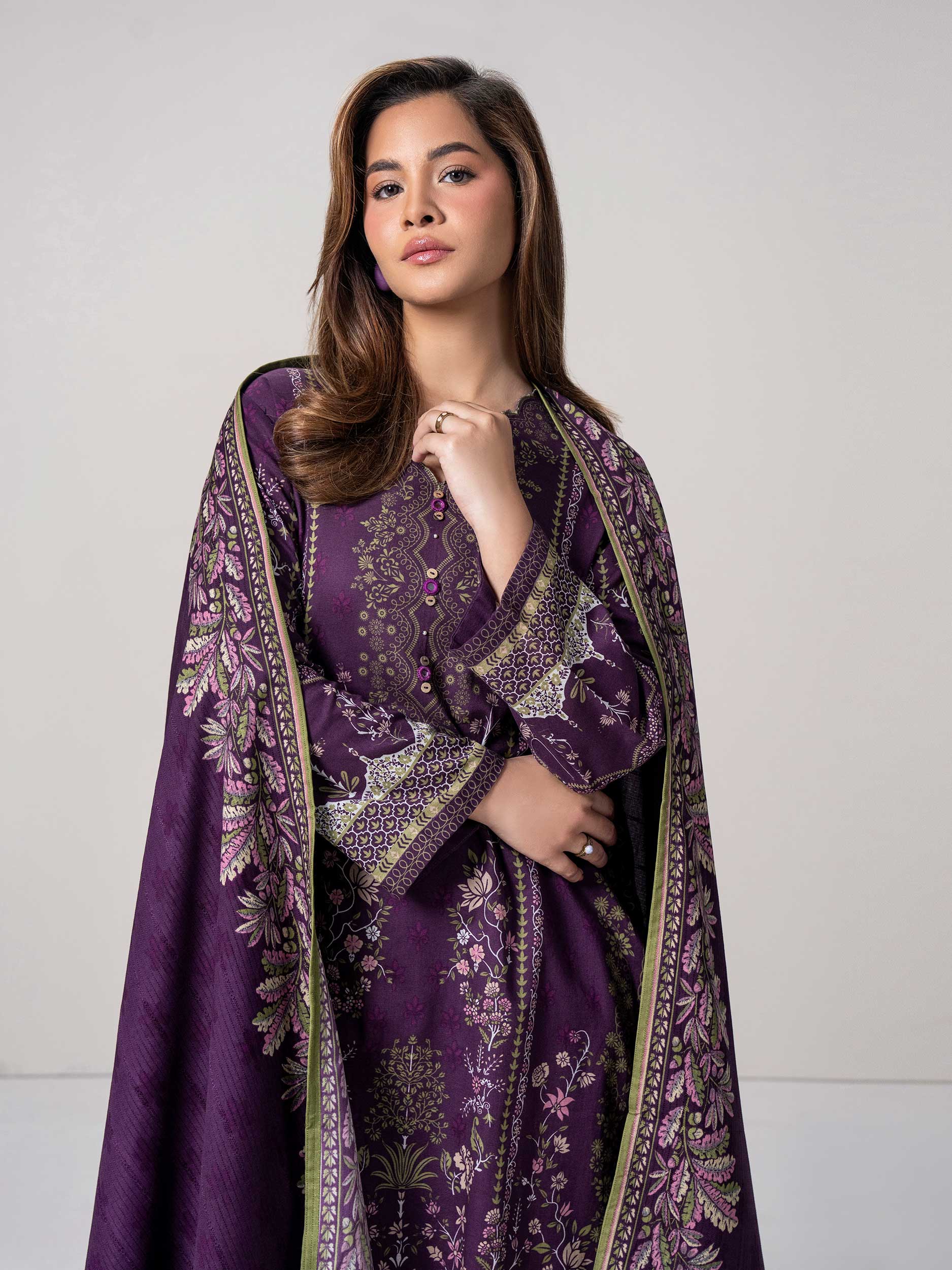 3 Piece Khaddar Suit (Pret) - Image 6