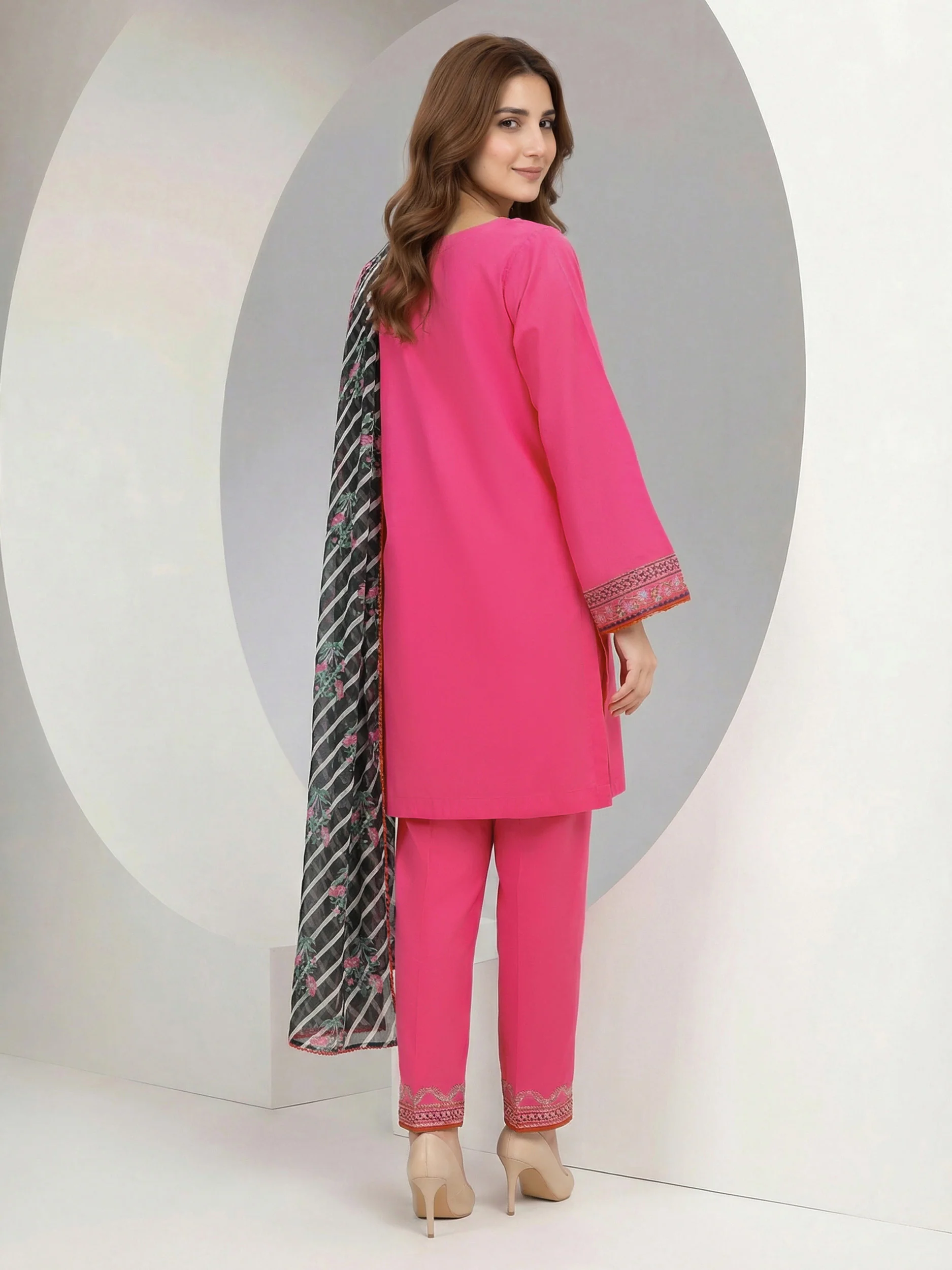 3 Piece Lawn Suit- Embroidered (Pret) - Image 2