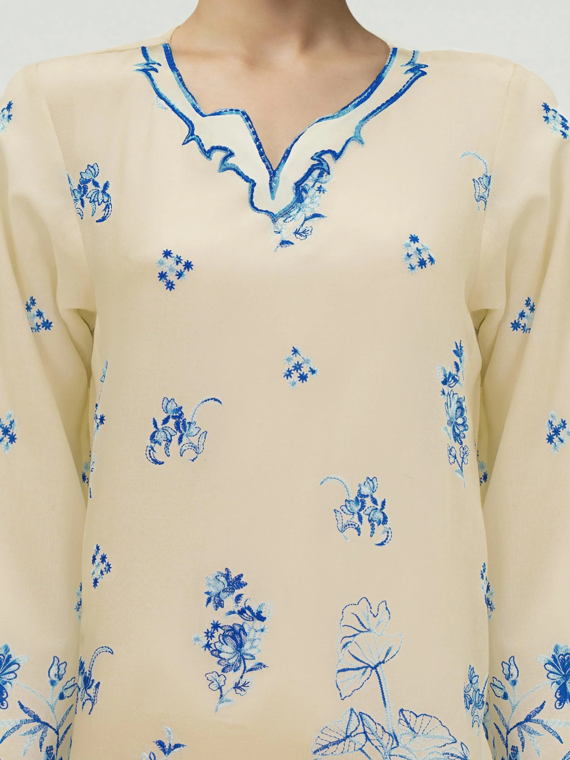 3-Piece Dobby Suit-Embroidered (Pret) - Image 4