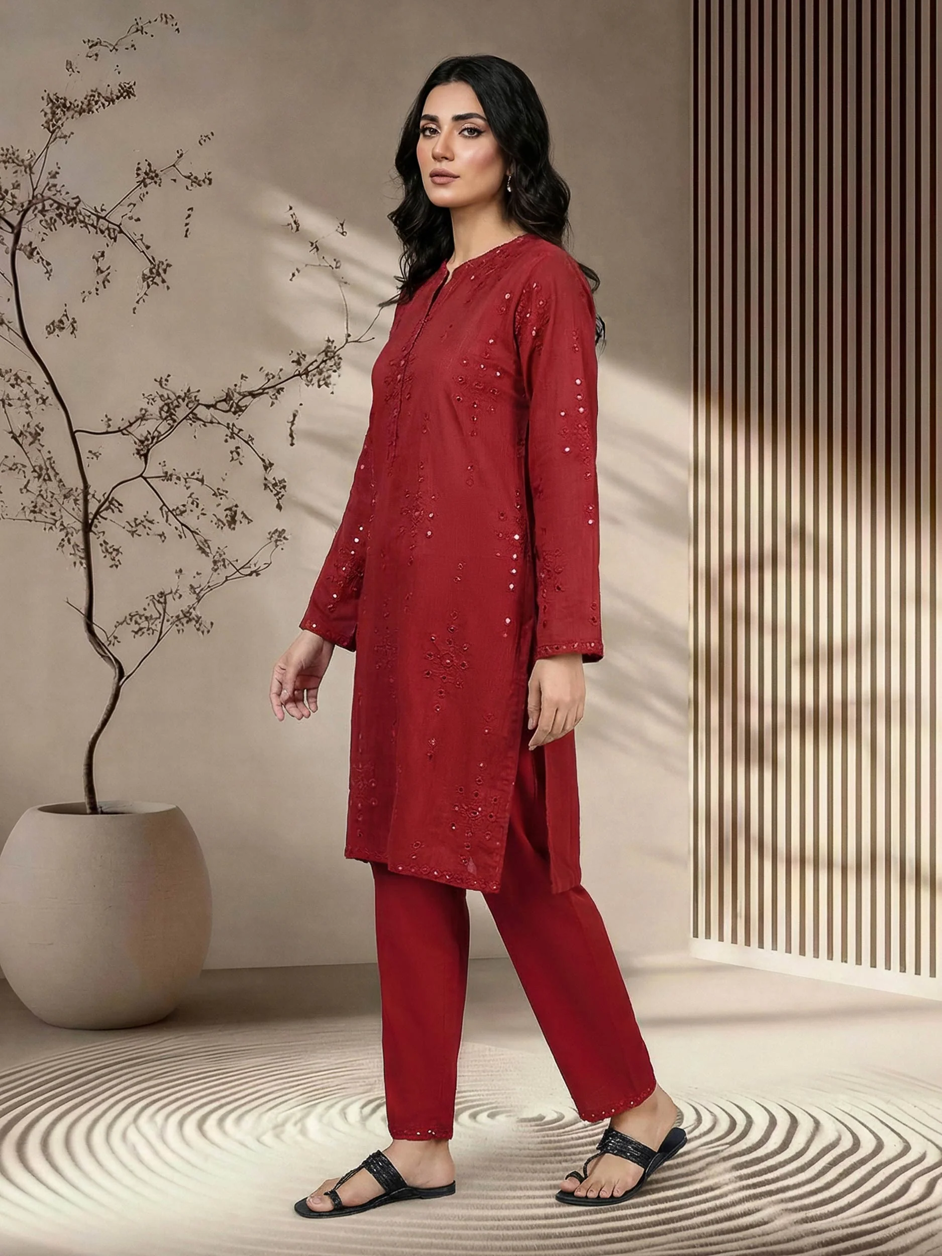 2 Piece Lawn Glitter Suit- Embroidered (Pret) - Image 2