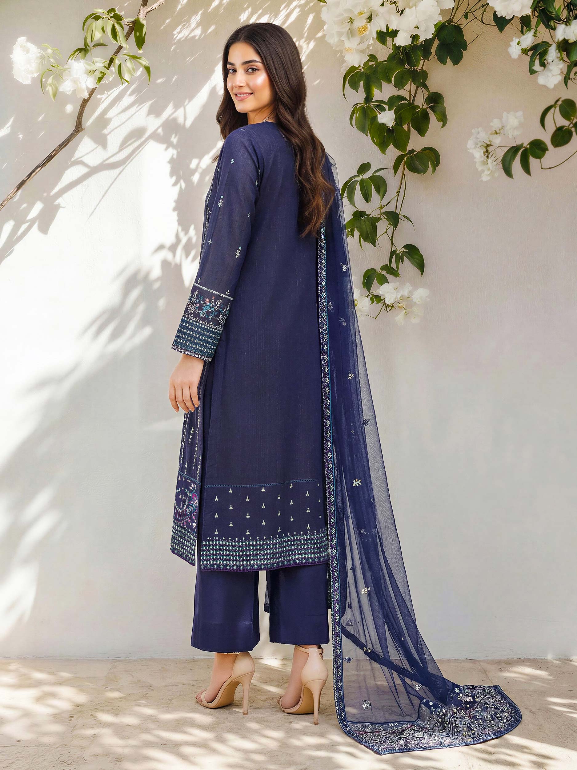 3 Piece Lawn Suit- Embroidered (Pret) - Image 3