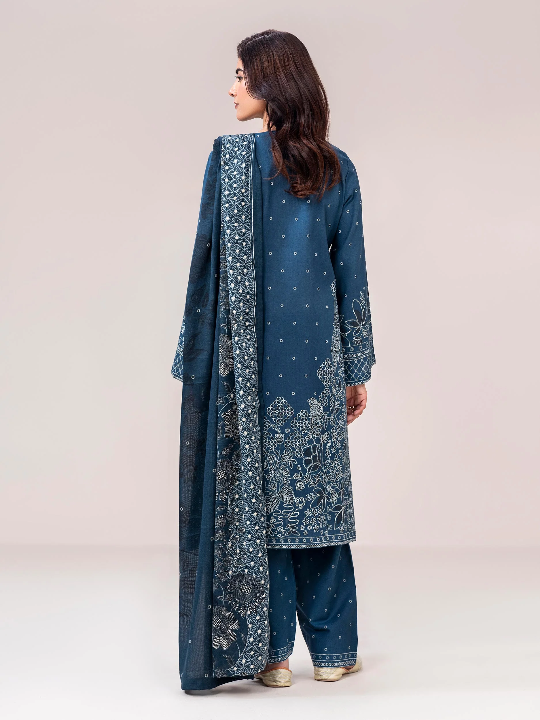 3 Piece Khaddar Suit- Embroidered (Pret) - Image 3
