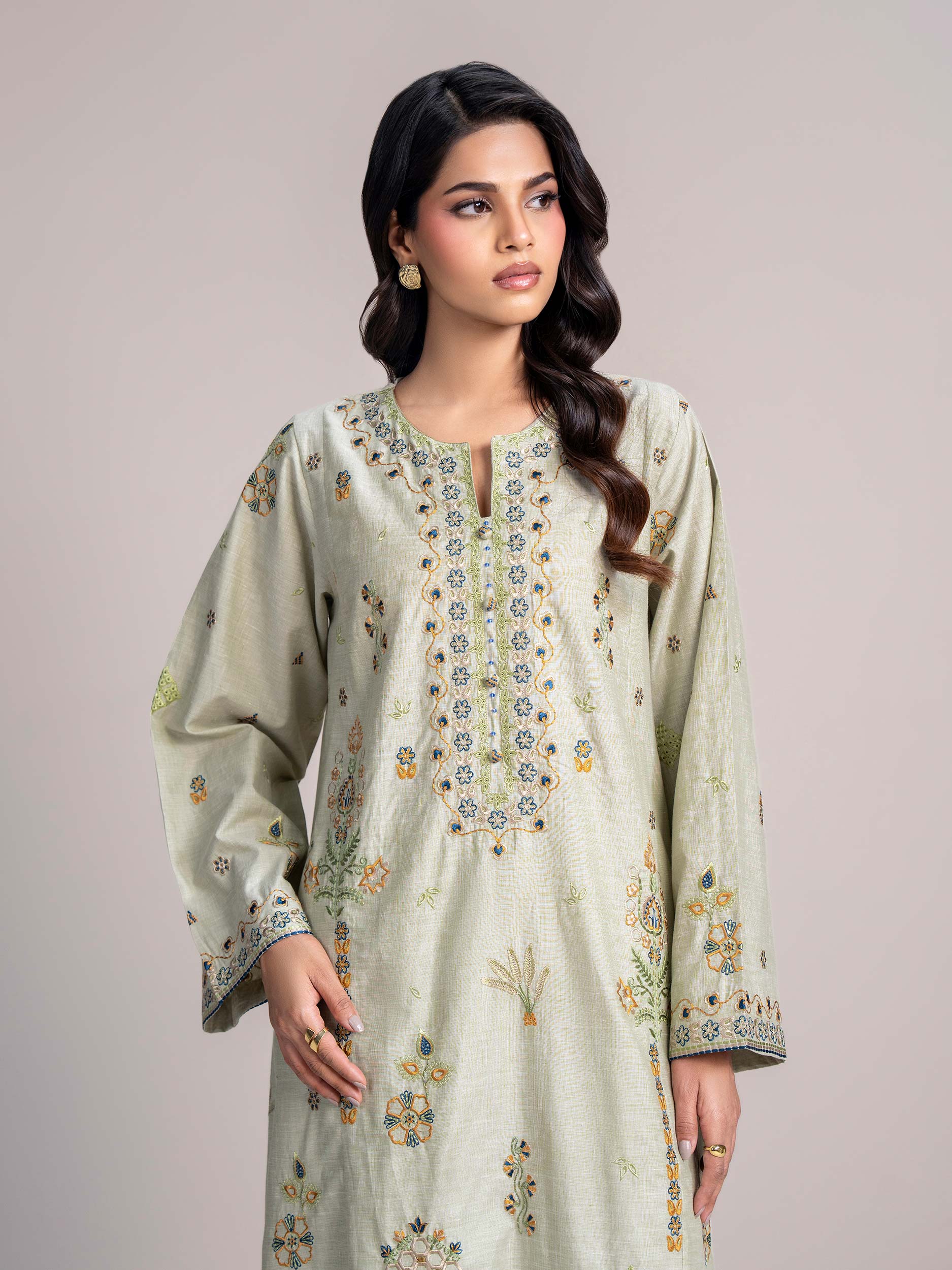 2 Piece Yarn Dyed Suit- Embroidered (Pret) - Image 2