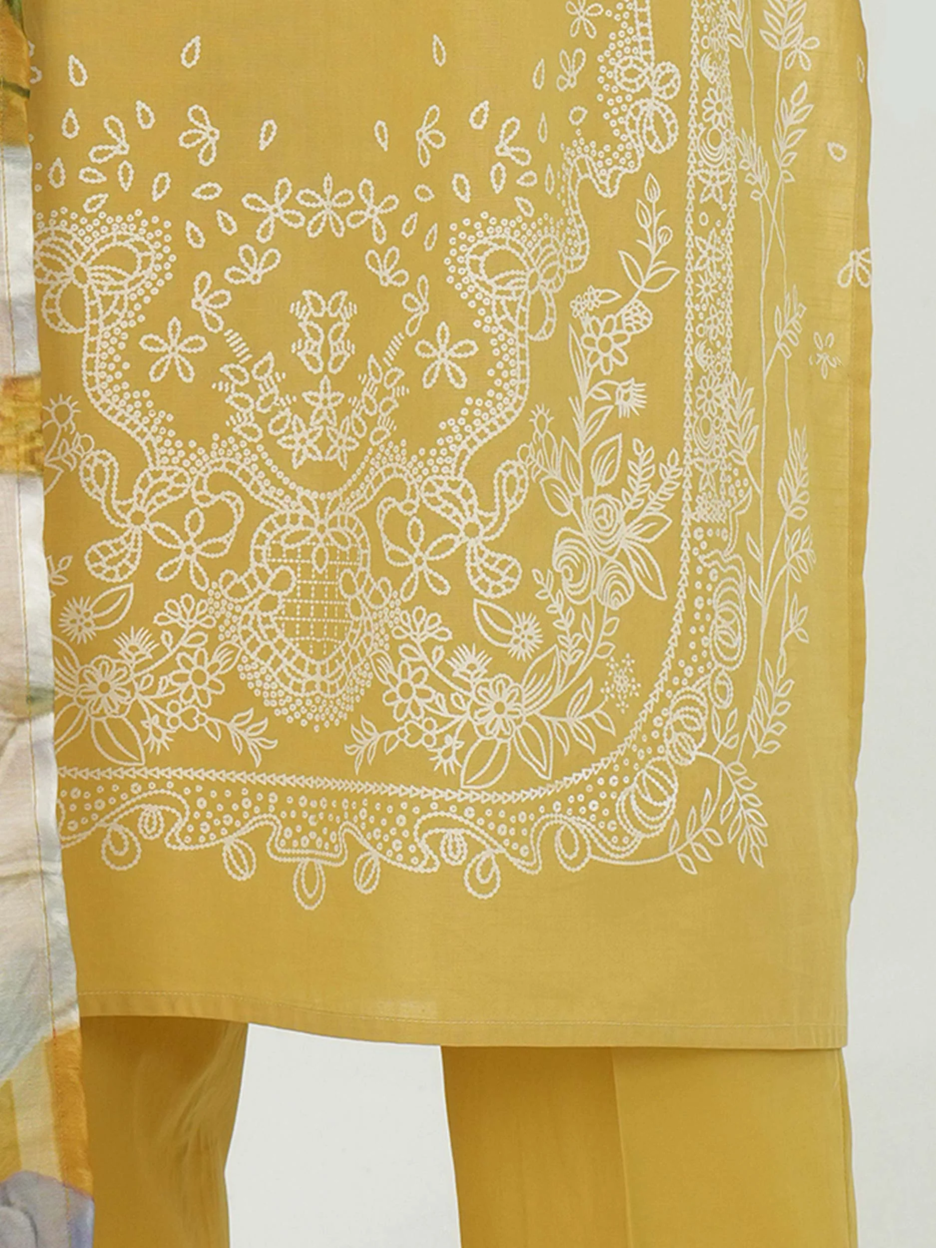 3 Piece Lawn Slub Suit- (Pret) - Image 4