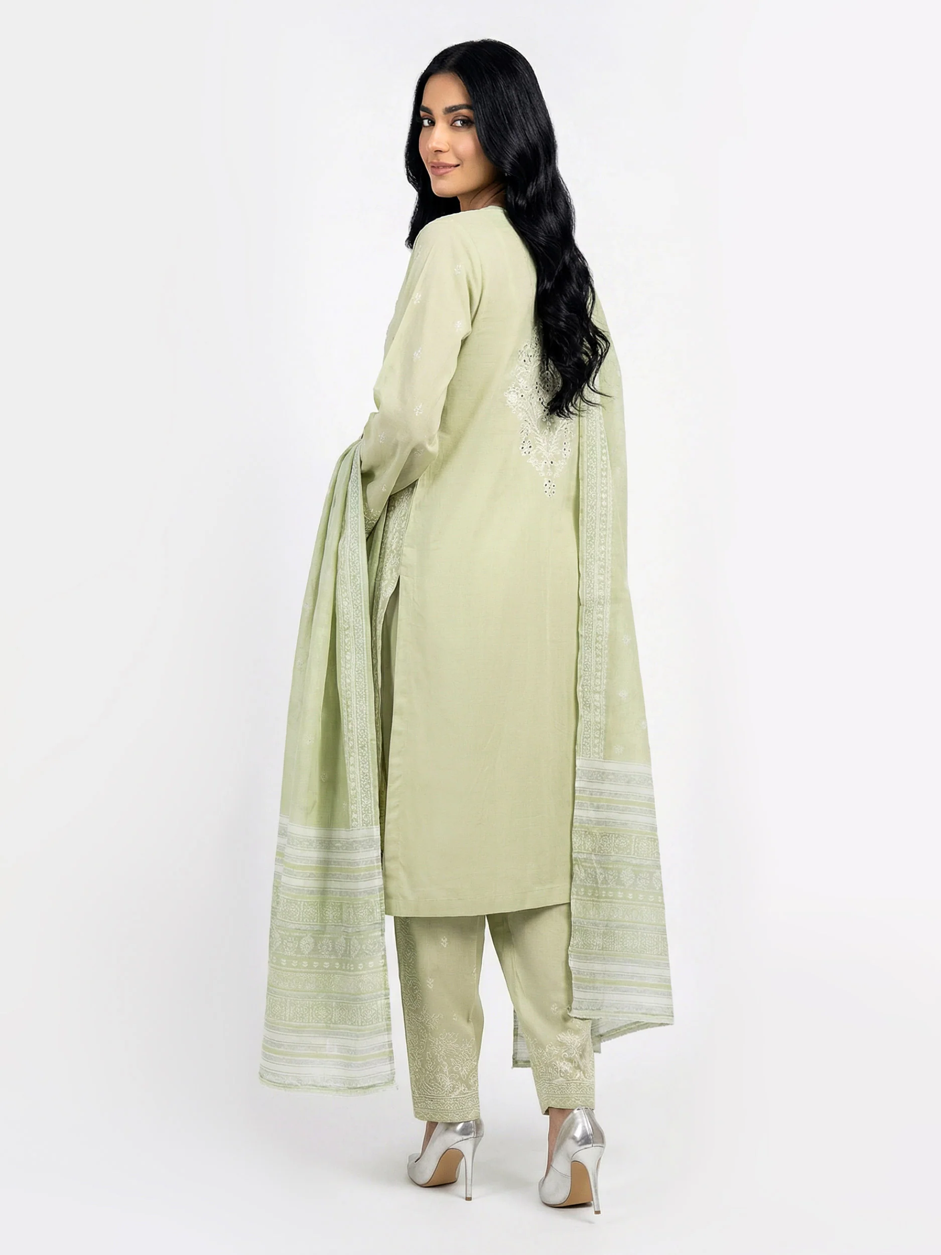 3 Piece Yarn Dyed Suit- Embroidered (Pret) - Image 2