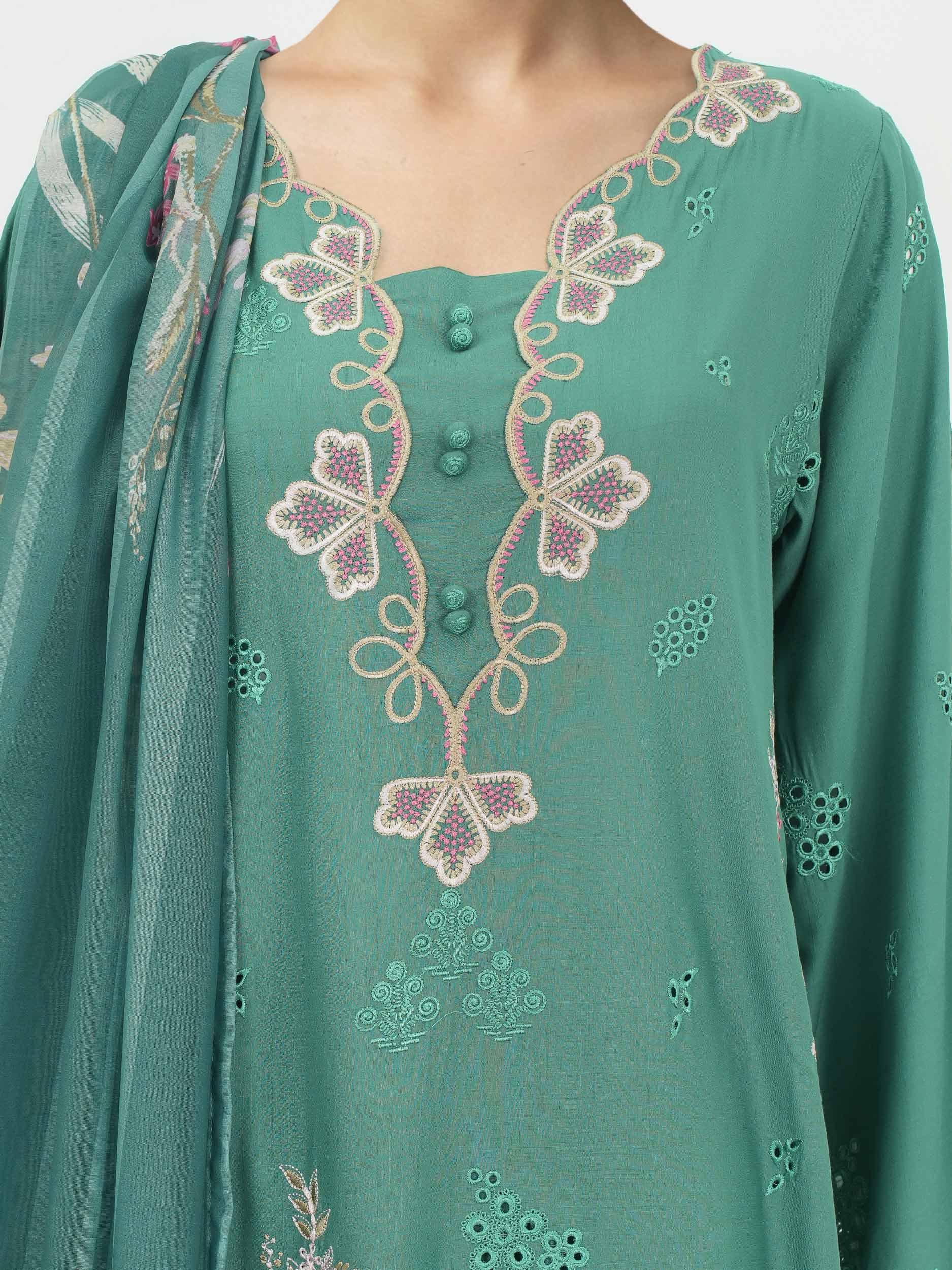 3 Piece Viscose Slub Suit- Embroidered (Pret) - Image 4