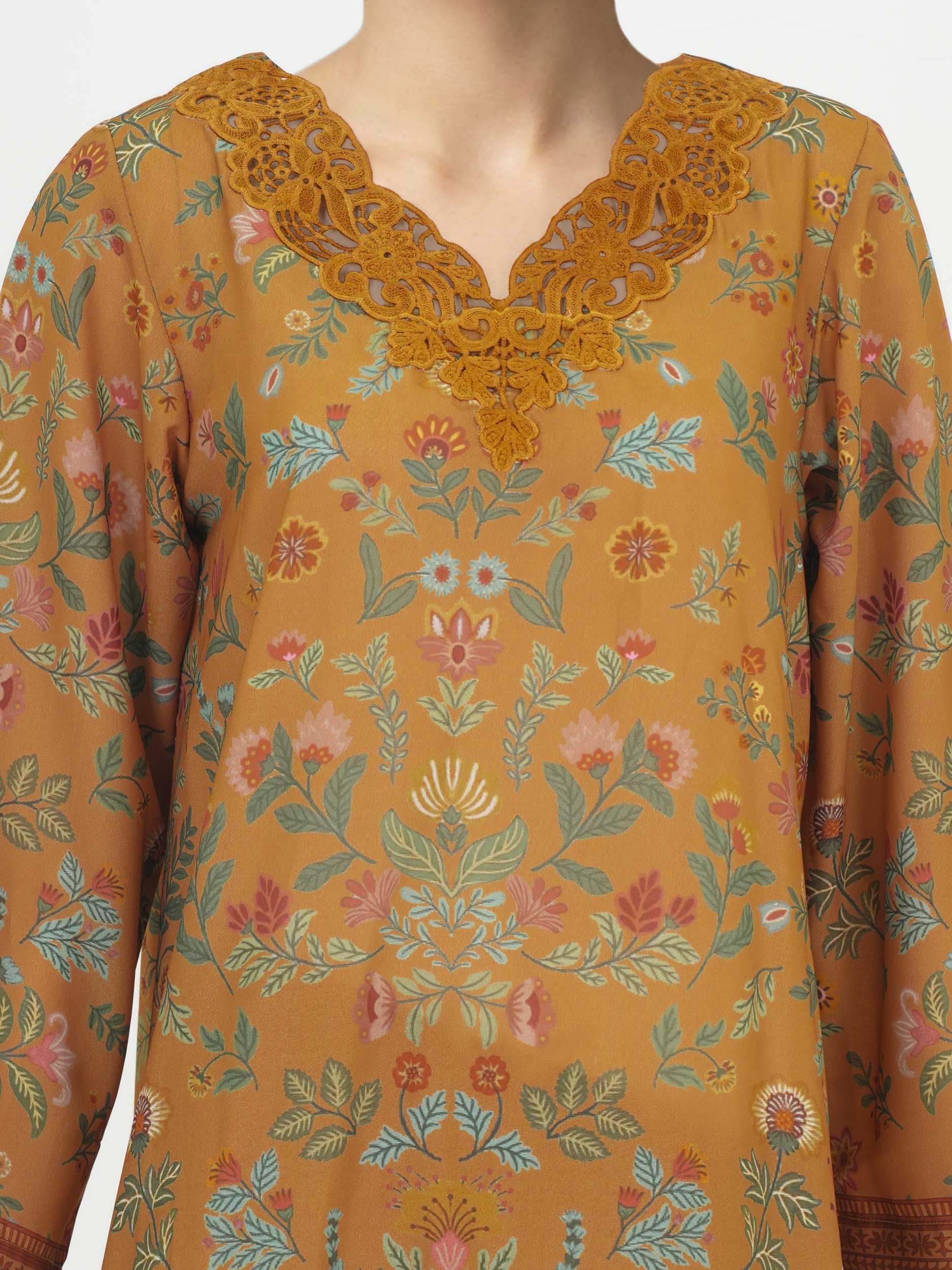 2 Piece Grip Suit- Embroidered (Pret) - Image 4