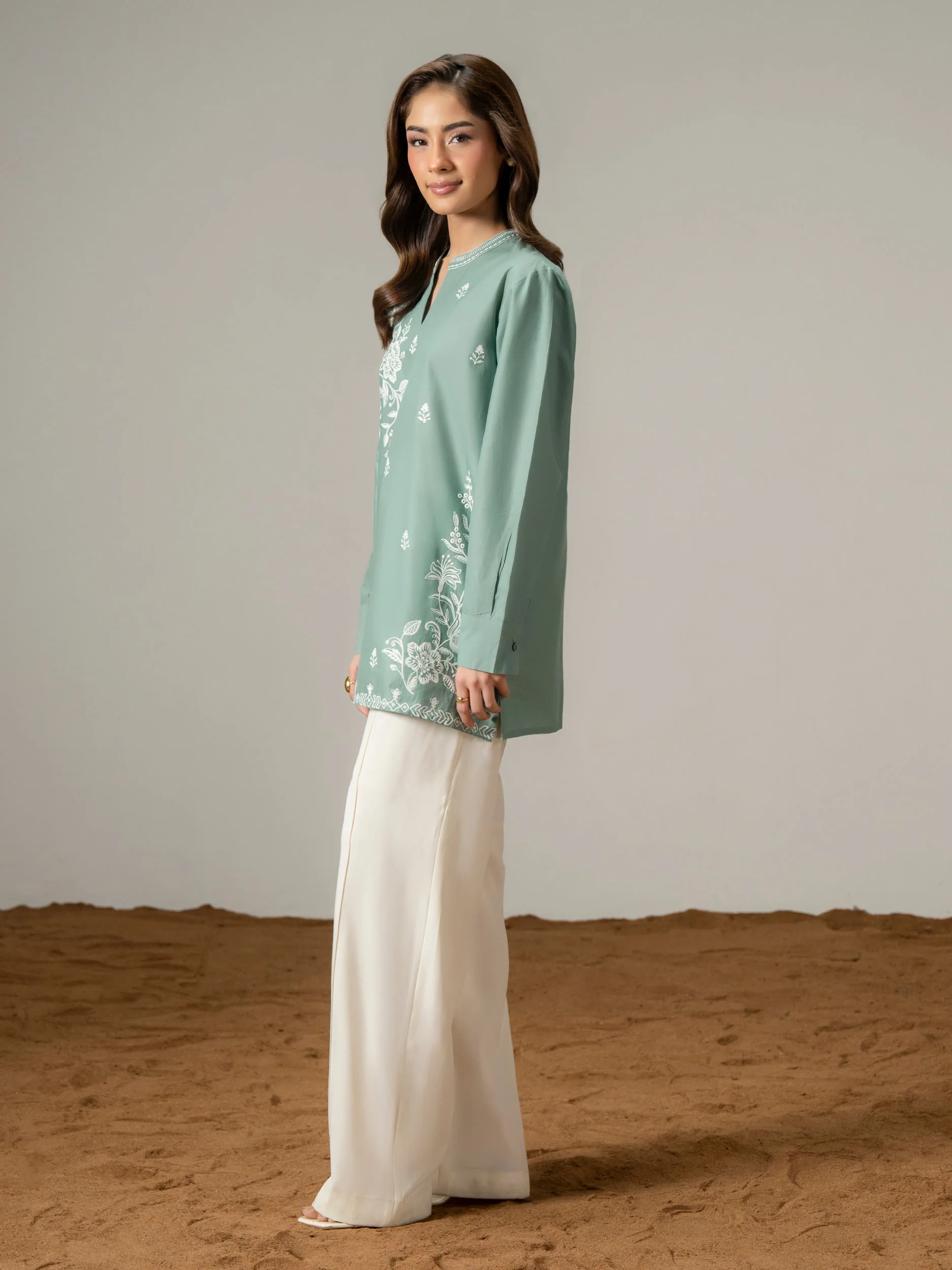 Cambric Kurti-Embroidered (Pret) - Image 3