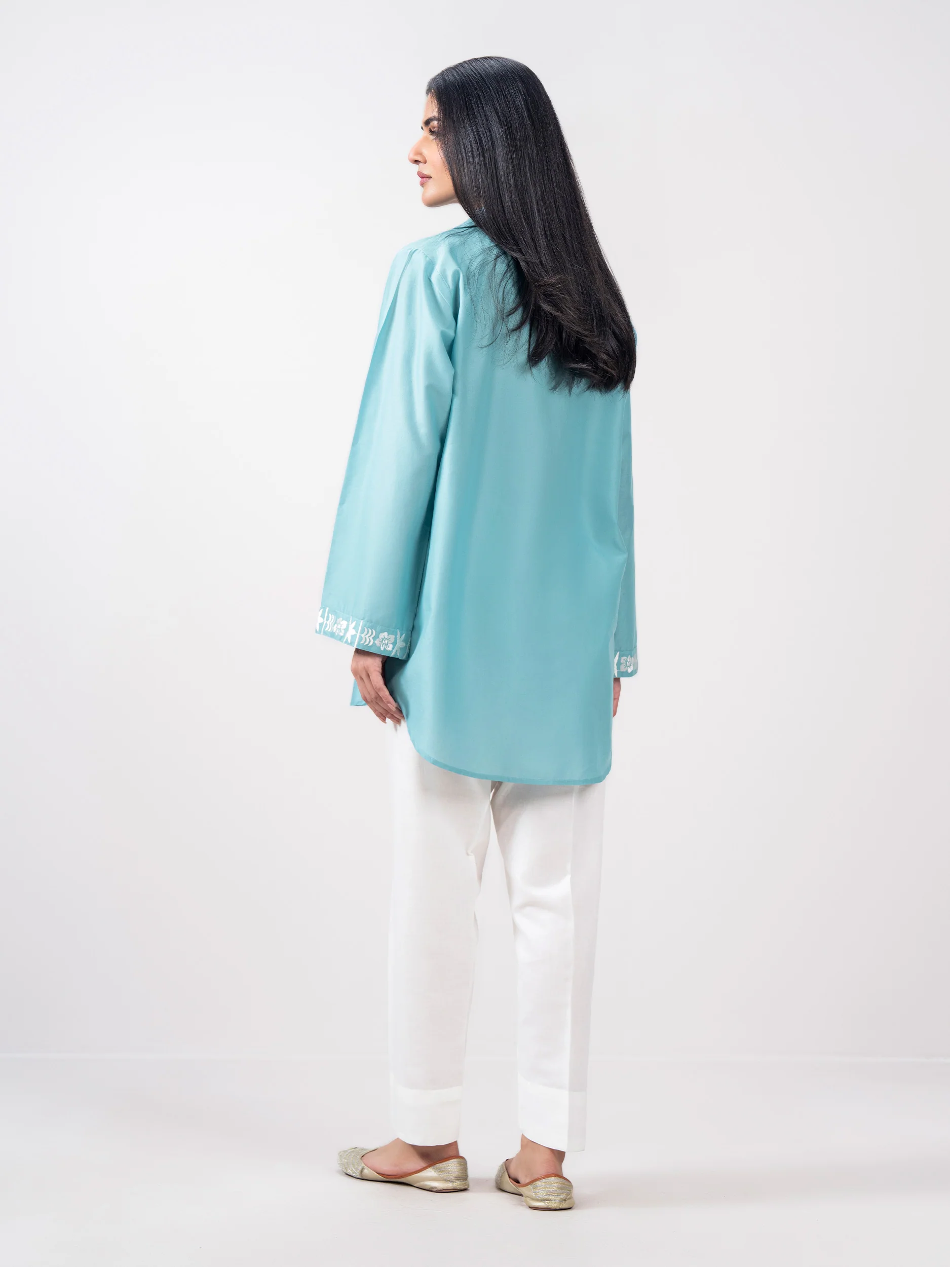 Cambric Kurti- Embroidered (Pret) - Image 3