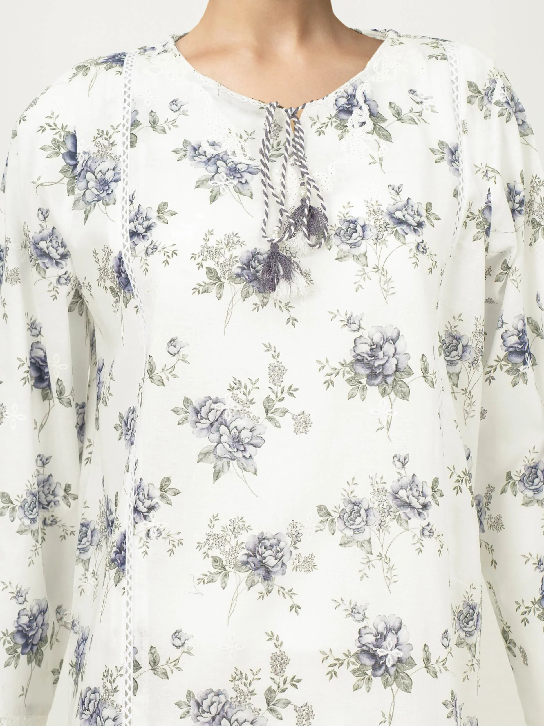Cambric Kurti- Embroidered (Pret) - Image 4
