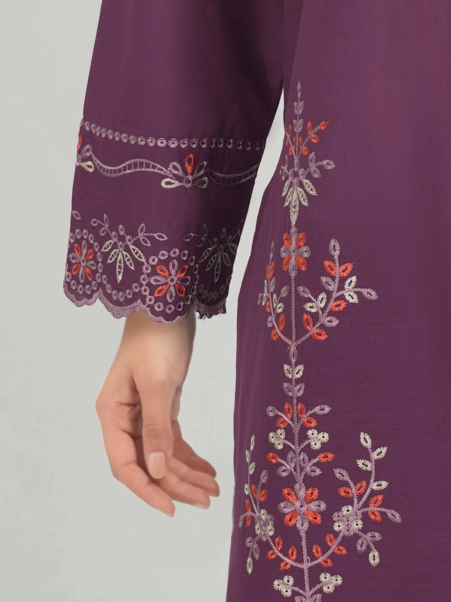 2 Piece Lawn Slub Suit- Embroidered (Pret) - Image 5