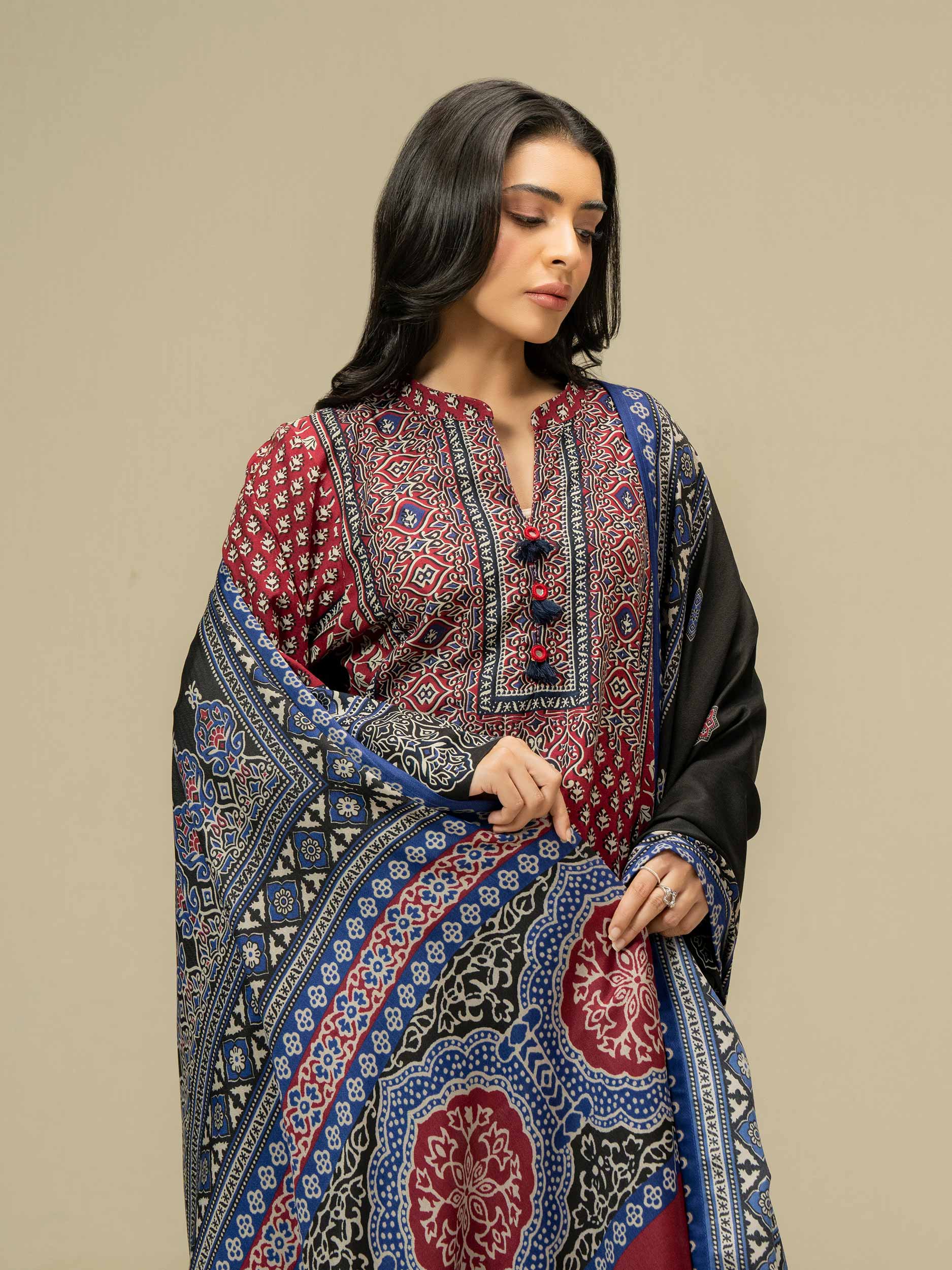 3 Piece Khaddar Suit-Prined (Pret) - Image 6