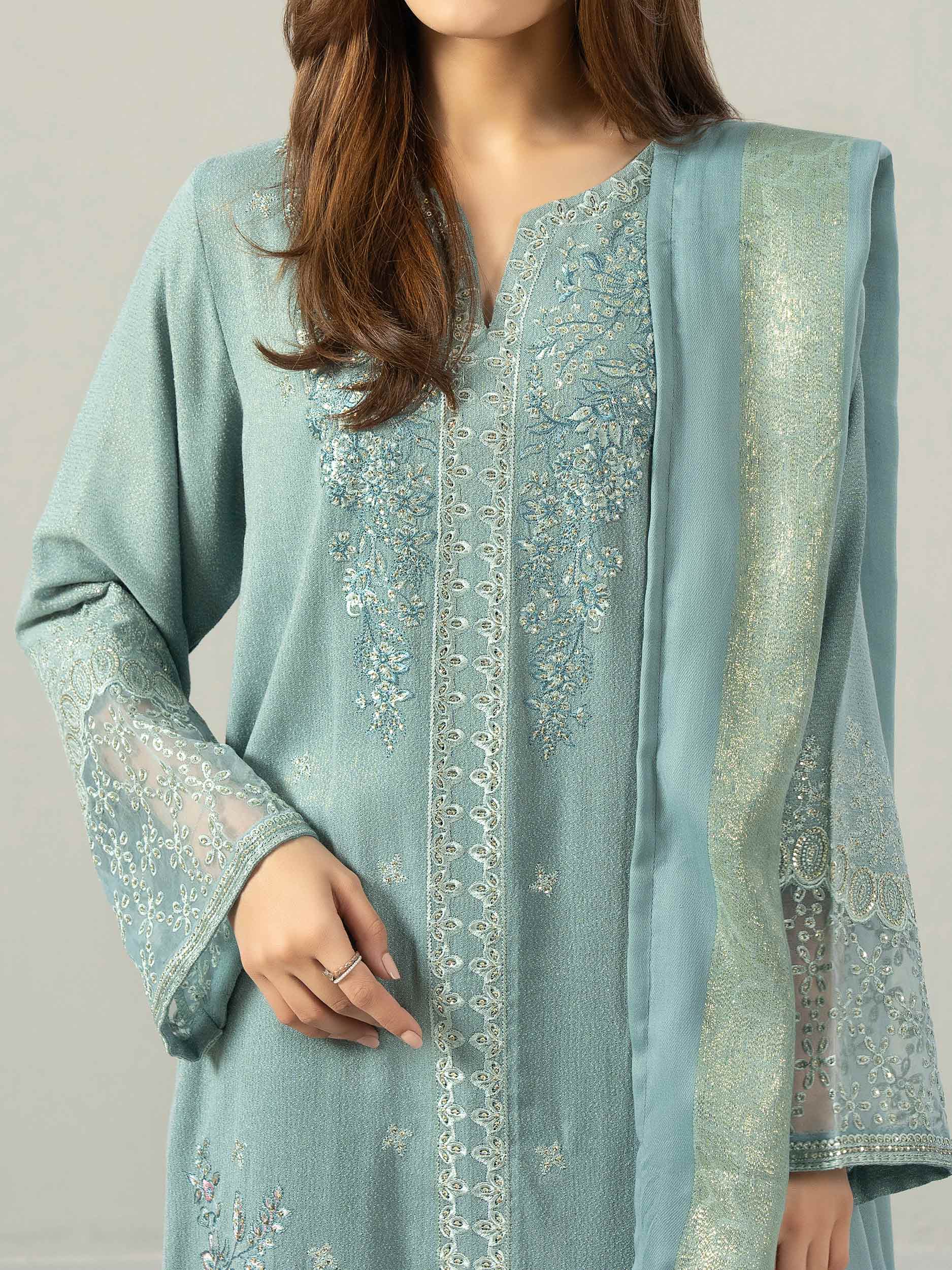3 Piece Missouri Karandi Suit-Embroidered (Pret) - Image 6