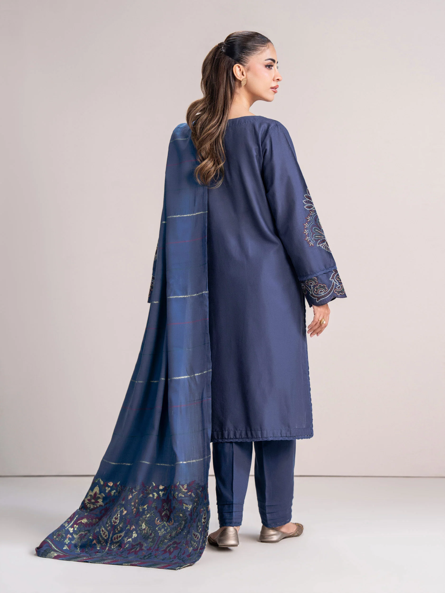 3 Piece Khaddar Suit- Embroidered (Pret) - Image 3