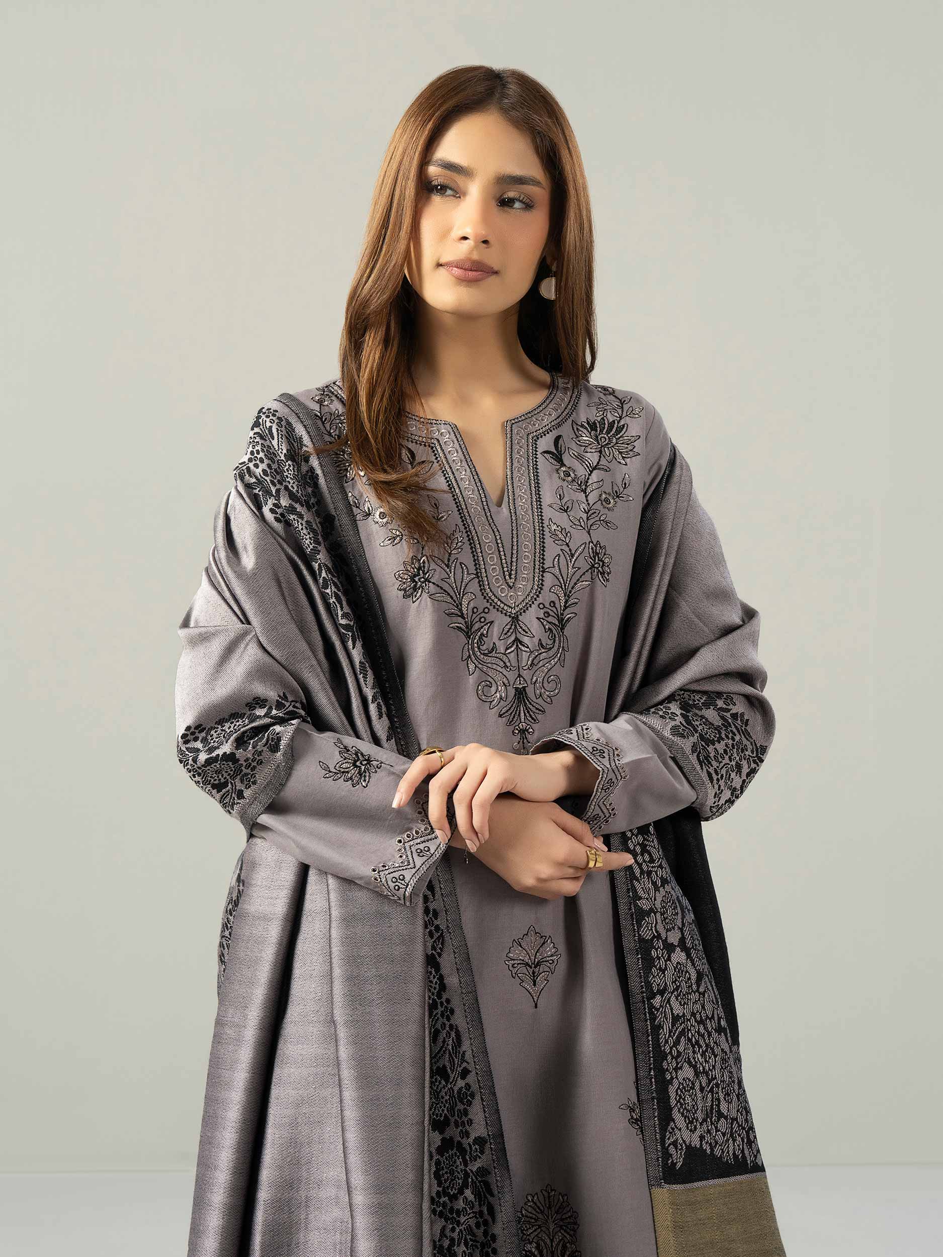 3 Piece Khaddar Suit- Embroidered (Pret) - Image 6