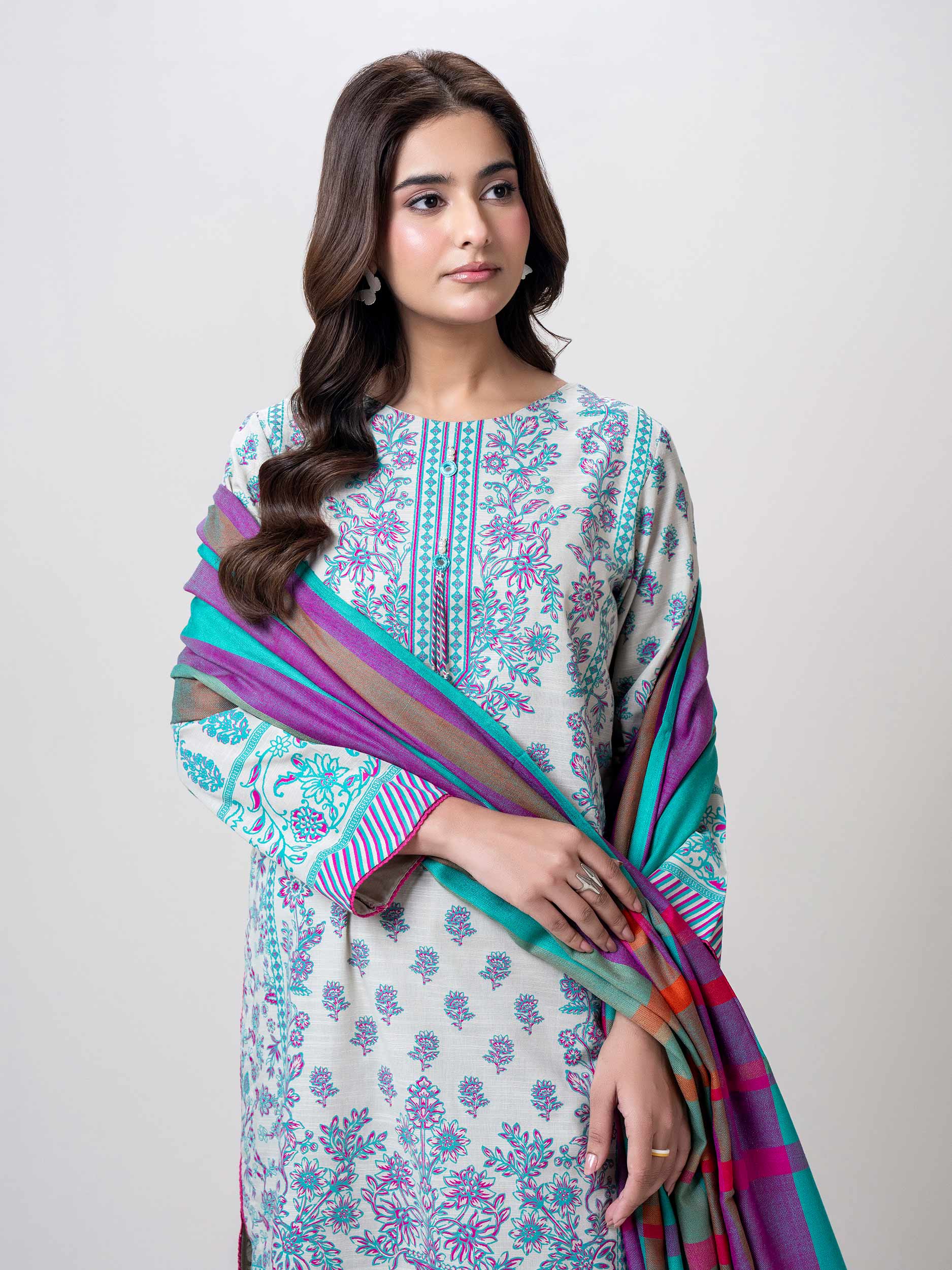 3 Piece Slub Khaddar Suit (Pret) - Image 4