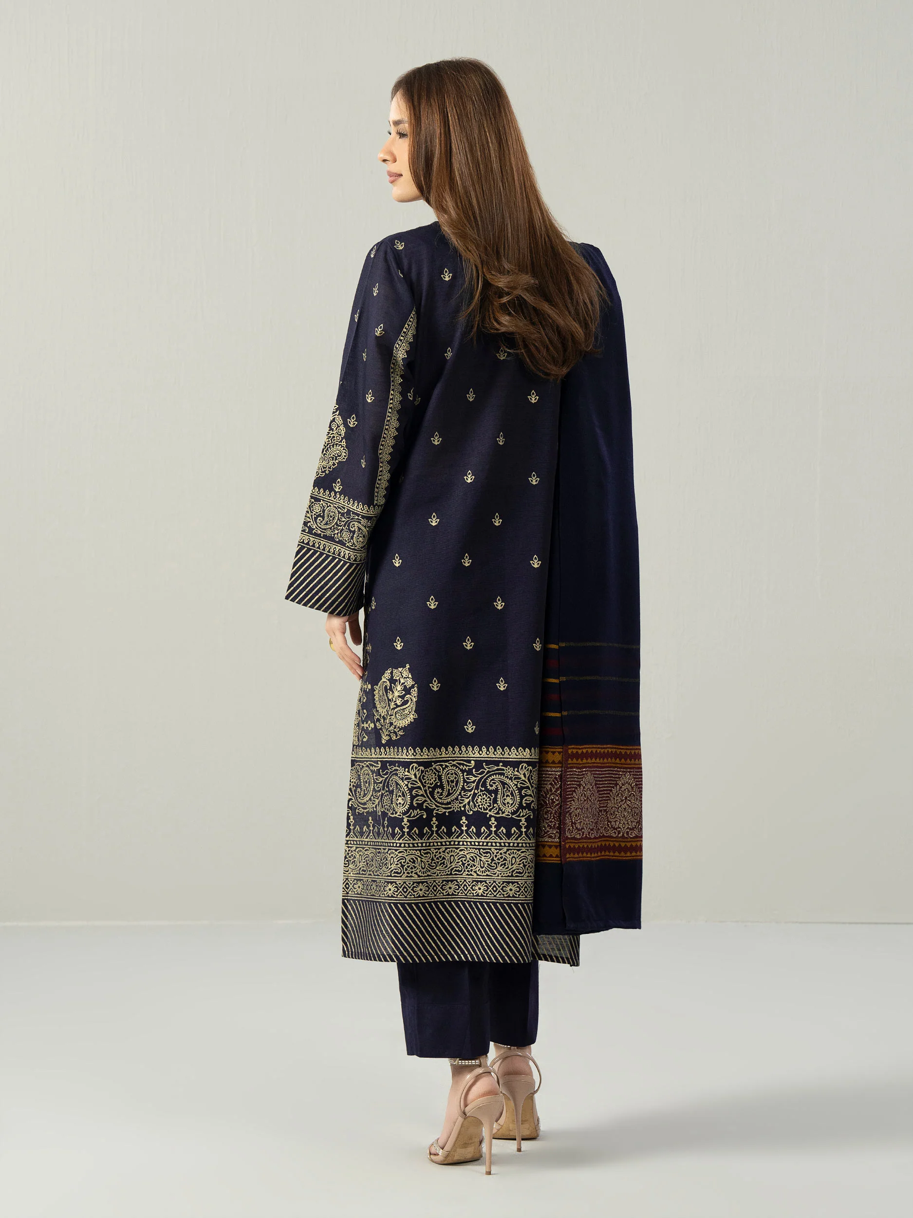 3 Piece Slub Khaddar Suit- Embroidered (Pret) - Image 3