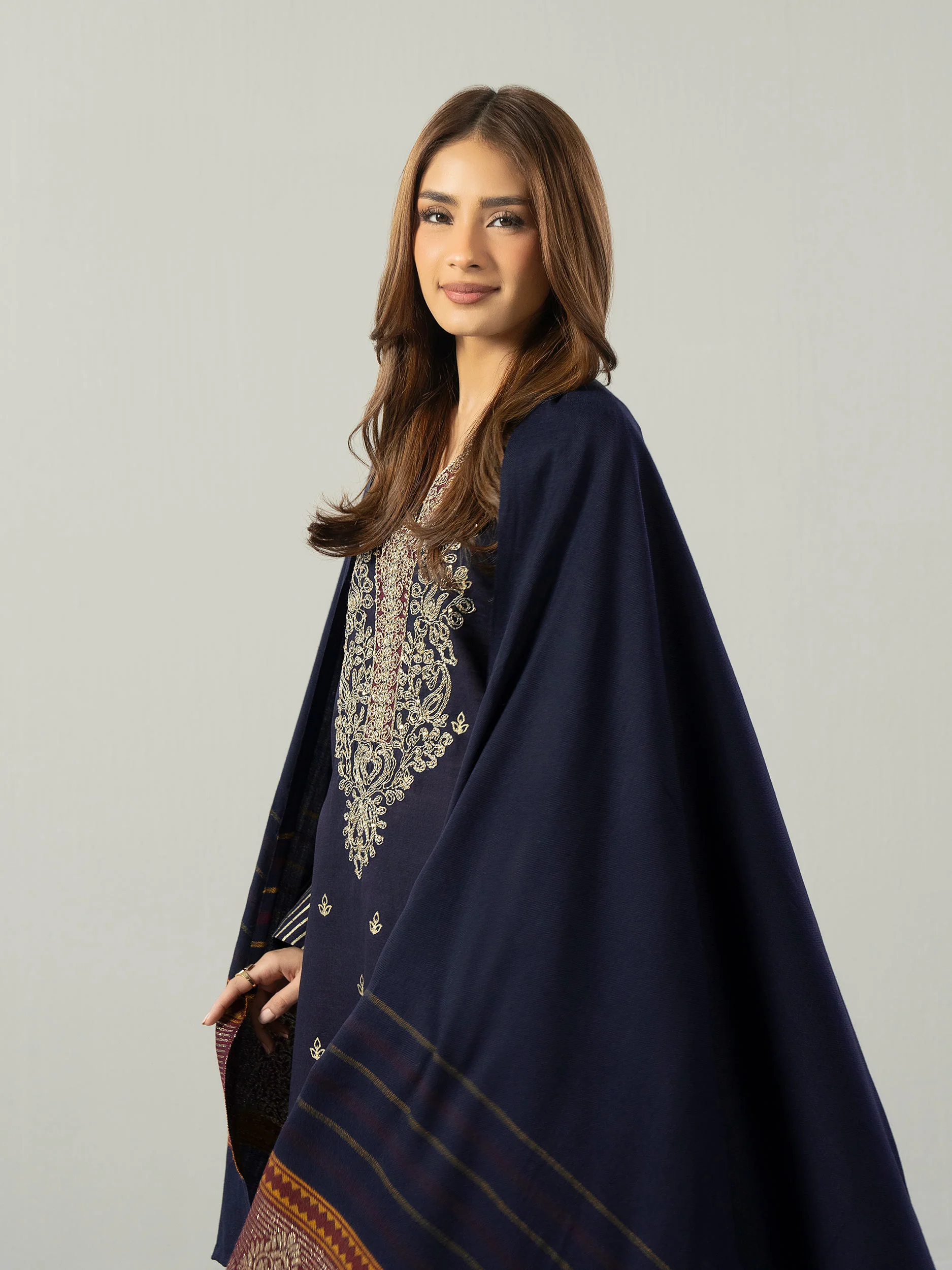 3 Piece Slub Khaddar Suit- Embroidered (Pret) - Image 6