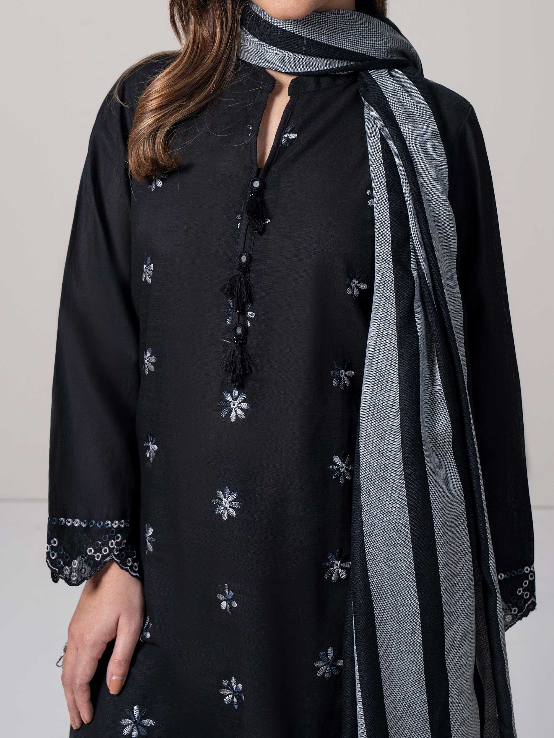 3 Piece Slub Khaddar Suit- Embroidered (Pret) - Image 6