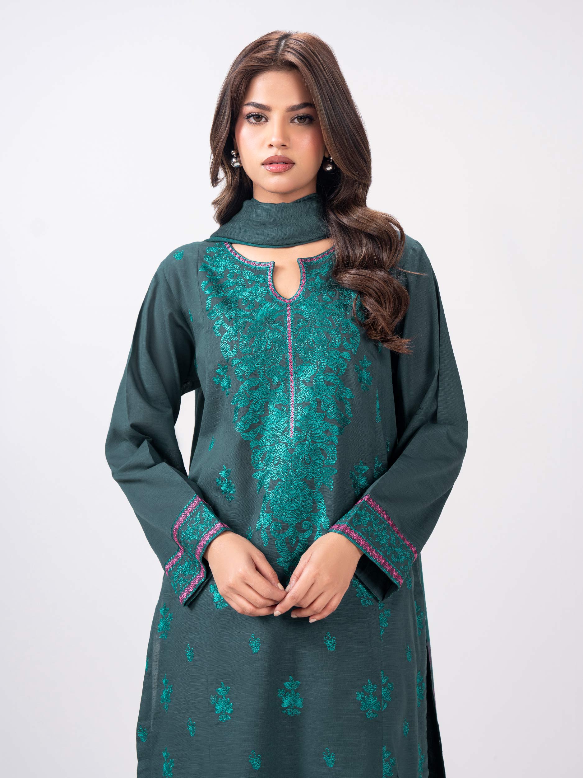 3 Piece Slub Khaddar Suit- Embroidered (Pret) - Image 5