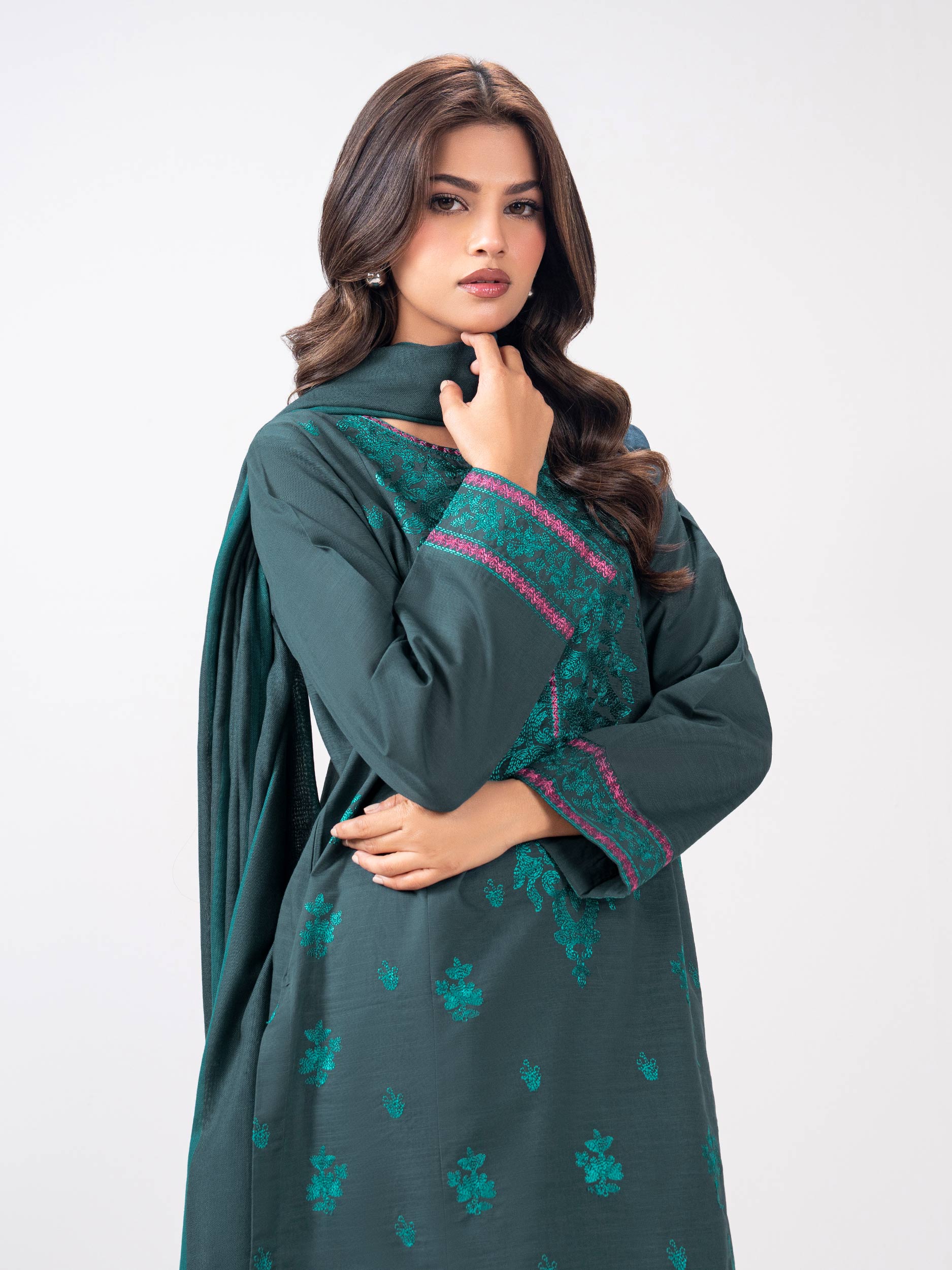 3 Piece Slub Khaddar Suit- Embroidered (Pret) - Image 6