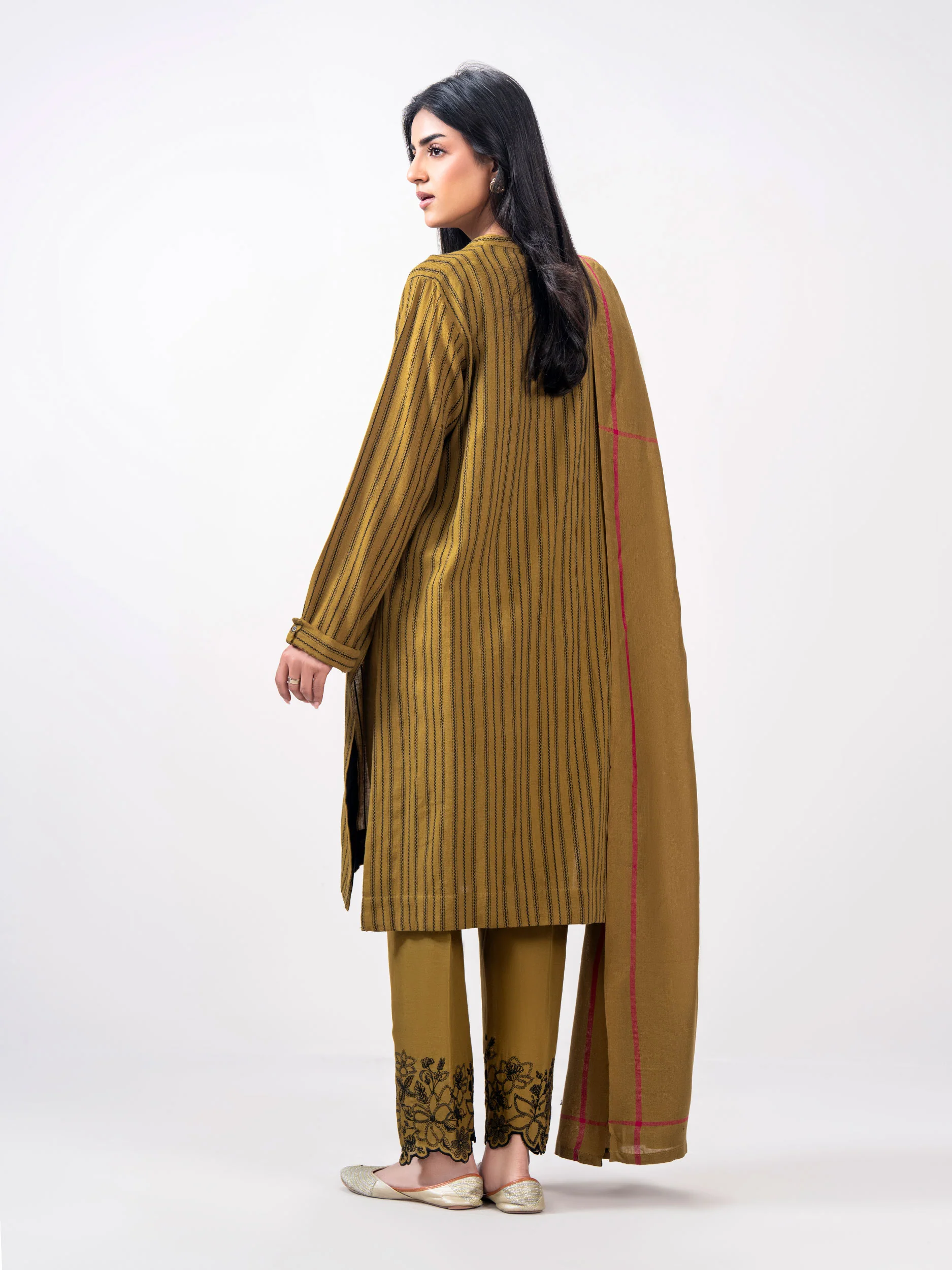 3 Piece Yarn Dyed Jacquard Suit- Embroidered (Pret) - Image 3
