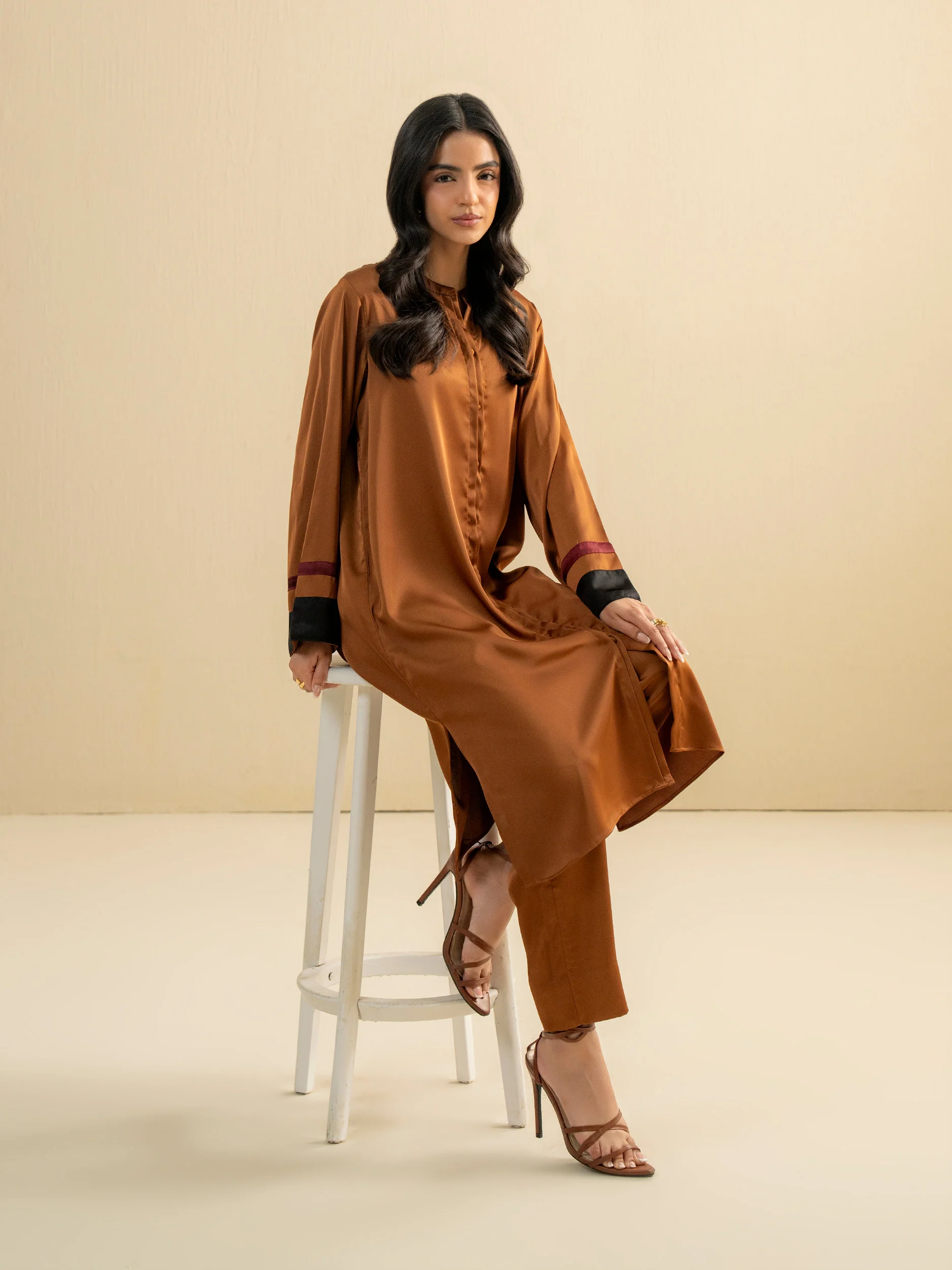 2 Piece Silk Suit-Dyed (Pret) - Image 5