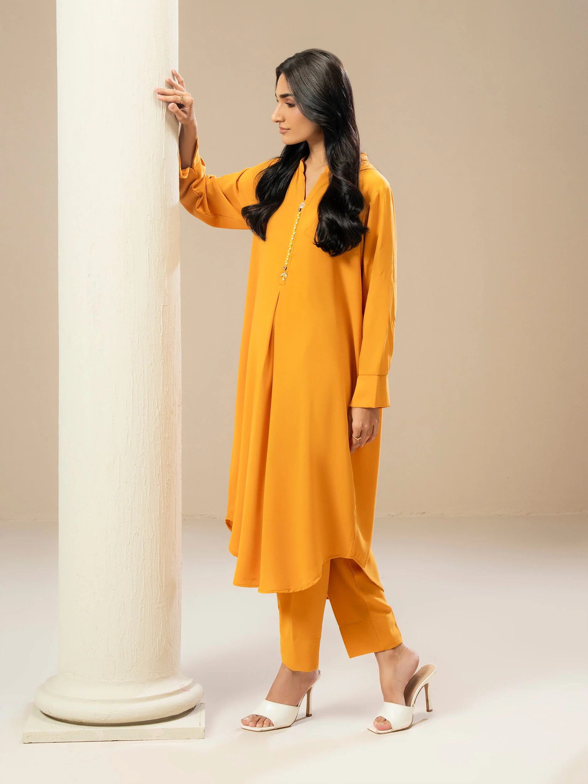 2 Piece Grip Suit (Pret) - Image 3