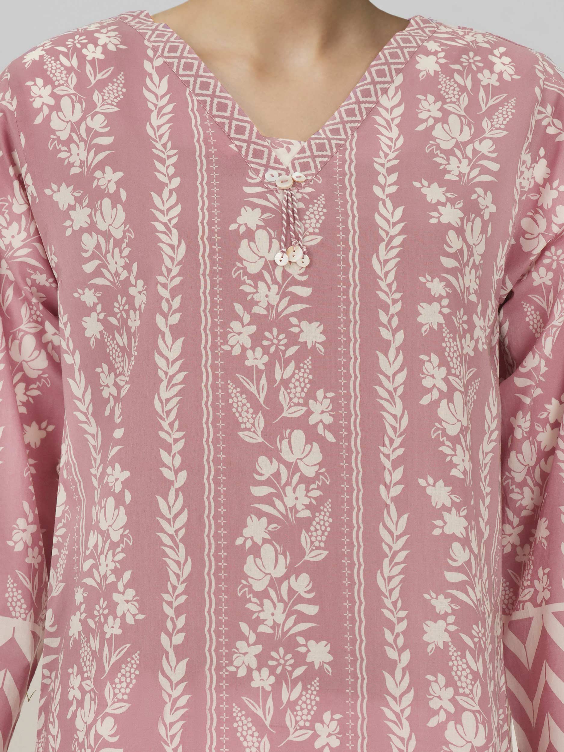 2 Piece Lawn Suit (Pret) - Image 4