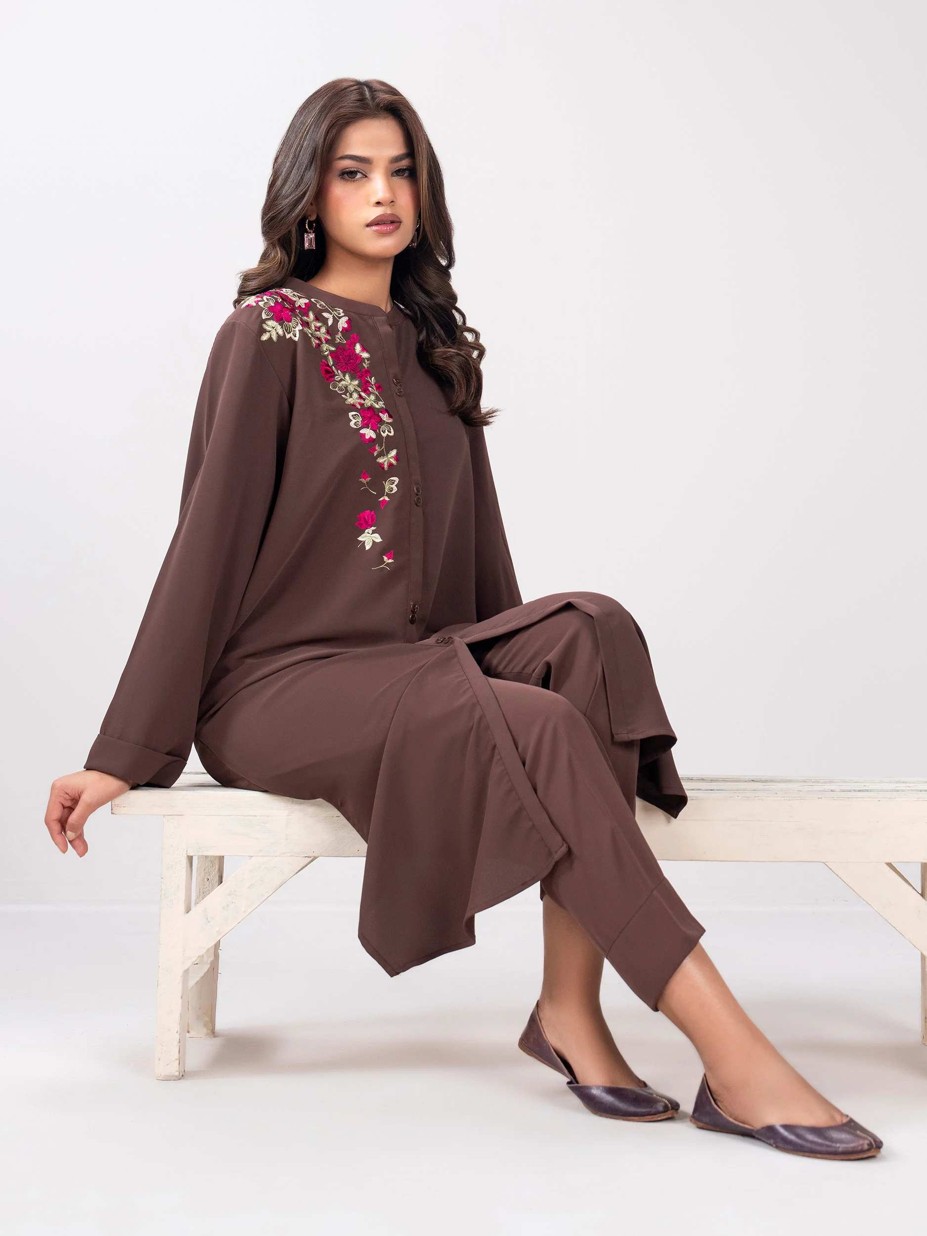 2 Piece Grip Winter- Embroidered (Pret) - Image 5