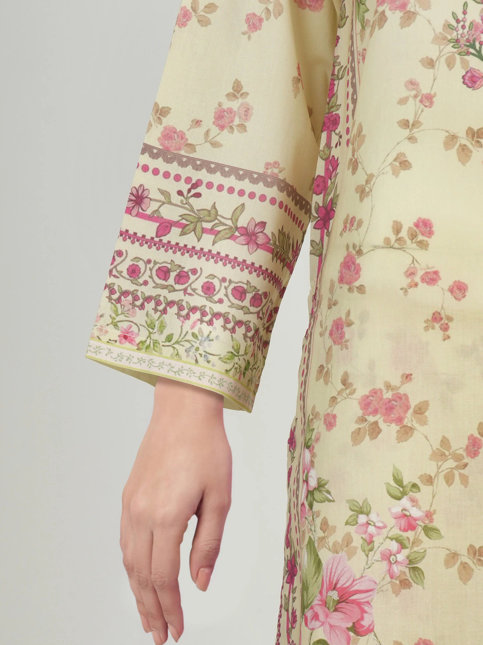 3 Piece Lawn Suit (Pret) - Image 6