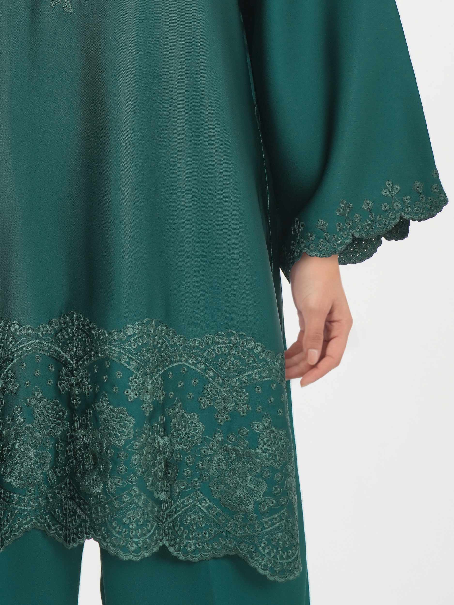 Premium Silk Co-ord set- Embroidered - Image 4