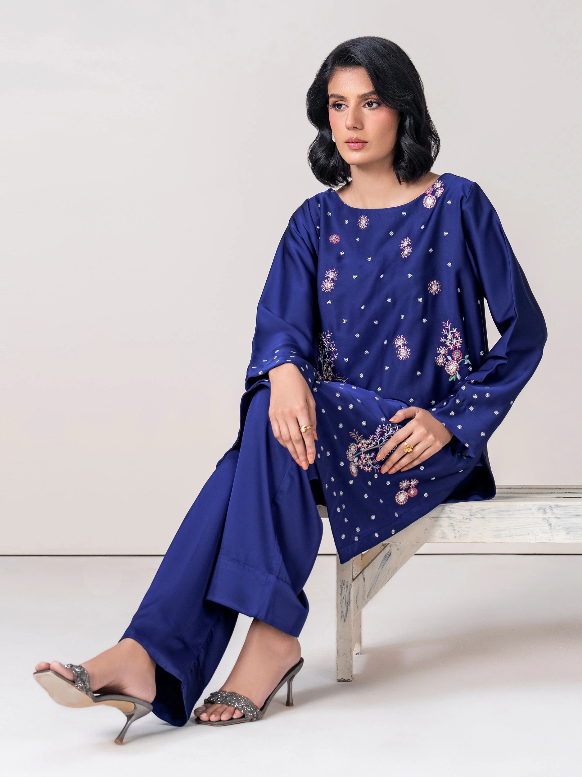2 Piece Silk Suit- Embroidered (Pret) - Image 5