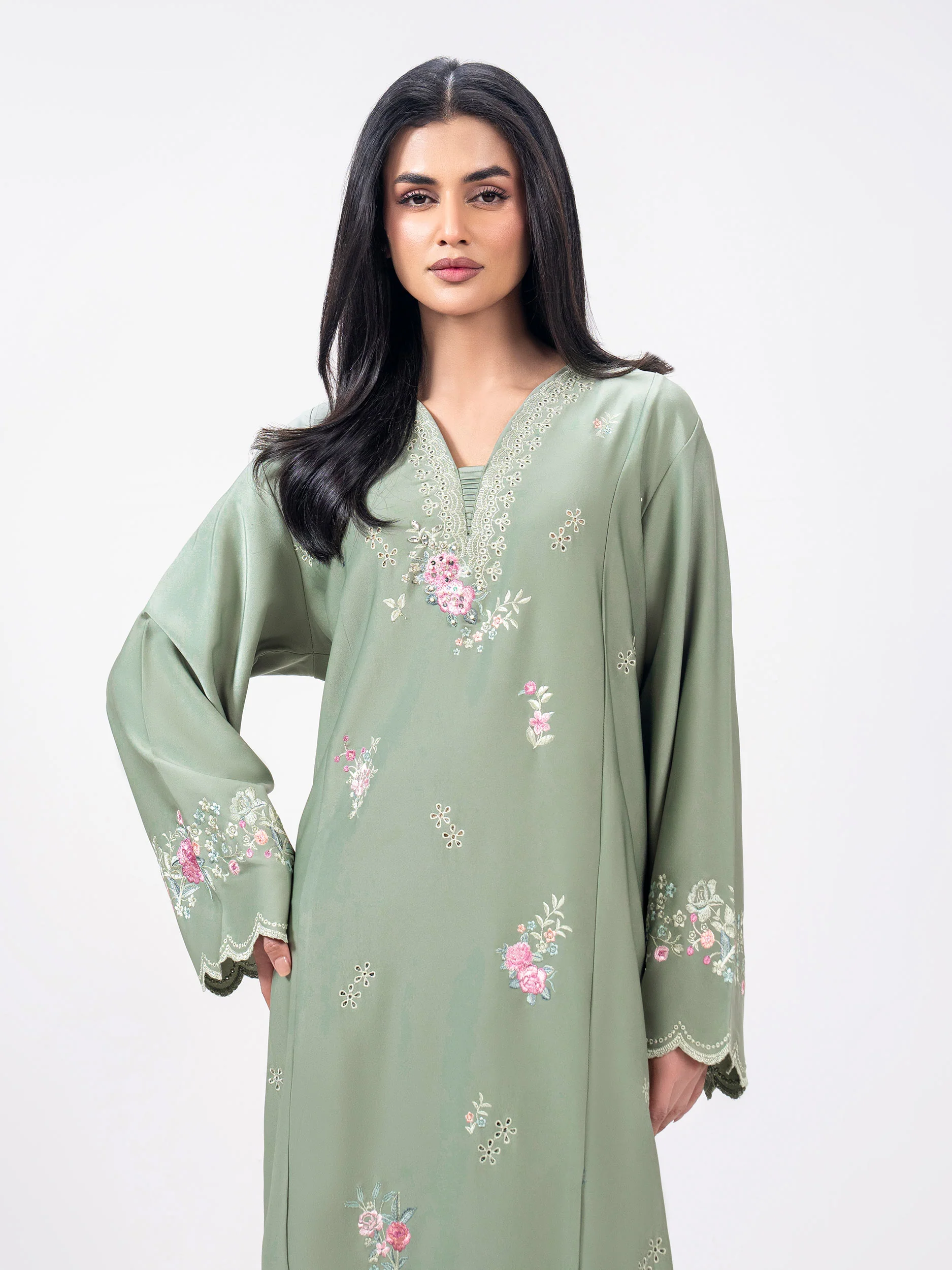 2 Piece Grip Suit- Embroidered (Pret) - Image 6
