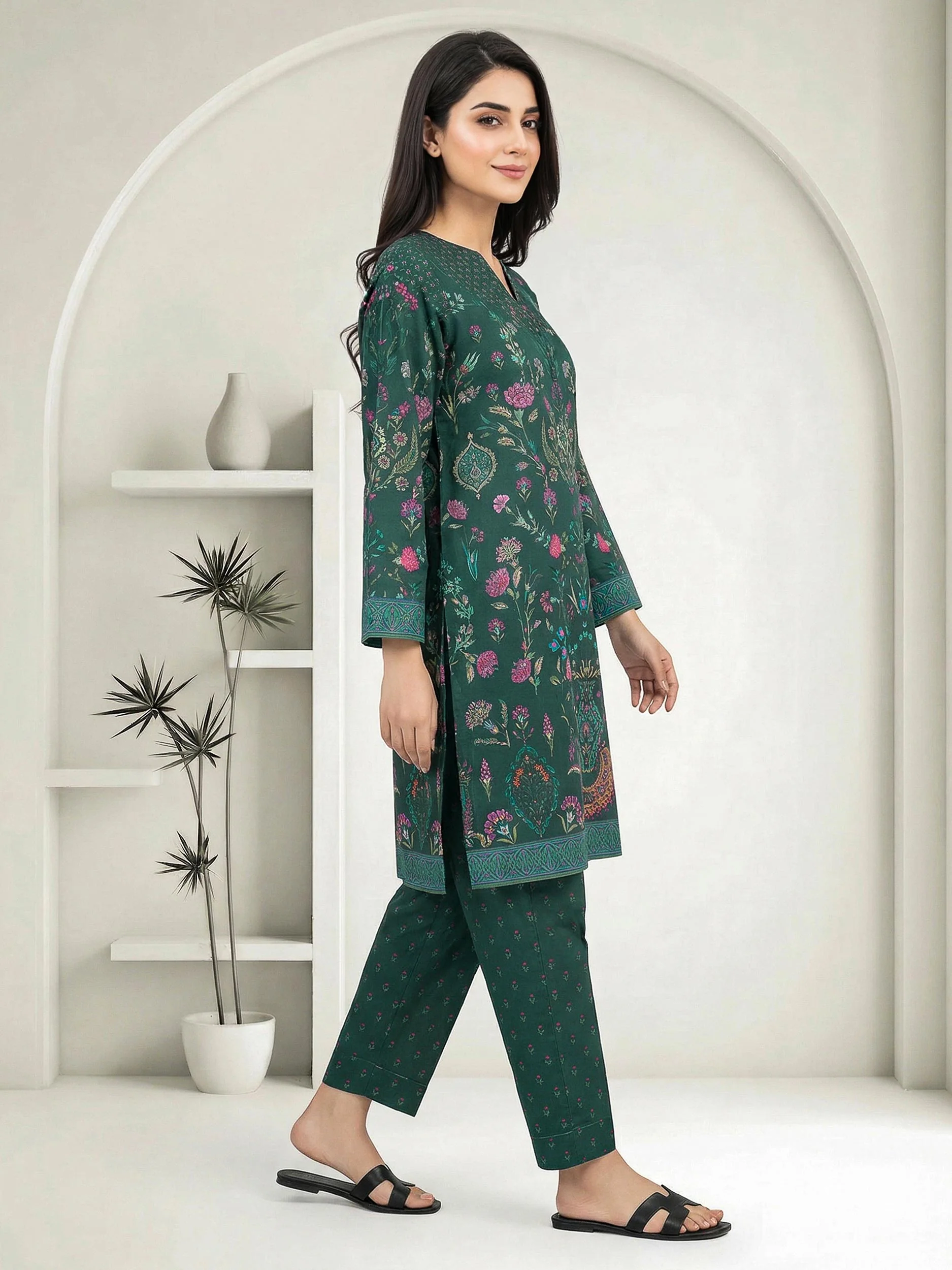 2 Piece Lawn Suit (Pret) - Image 2