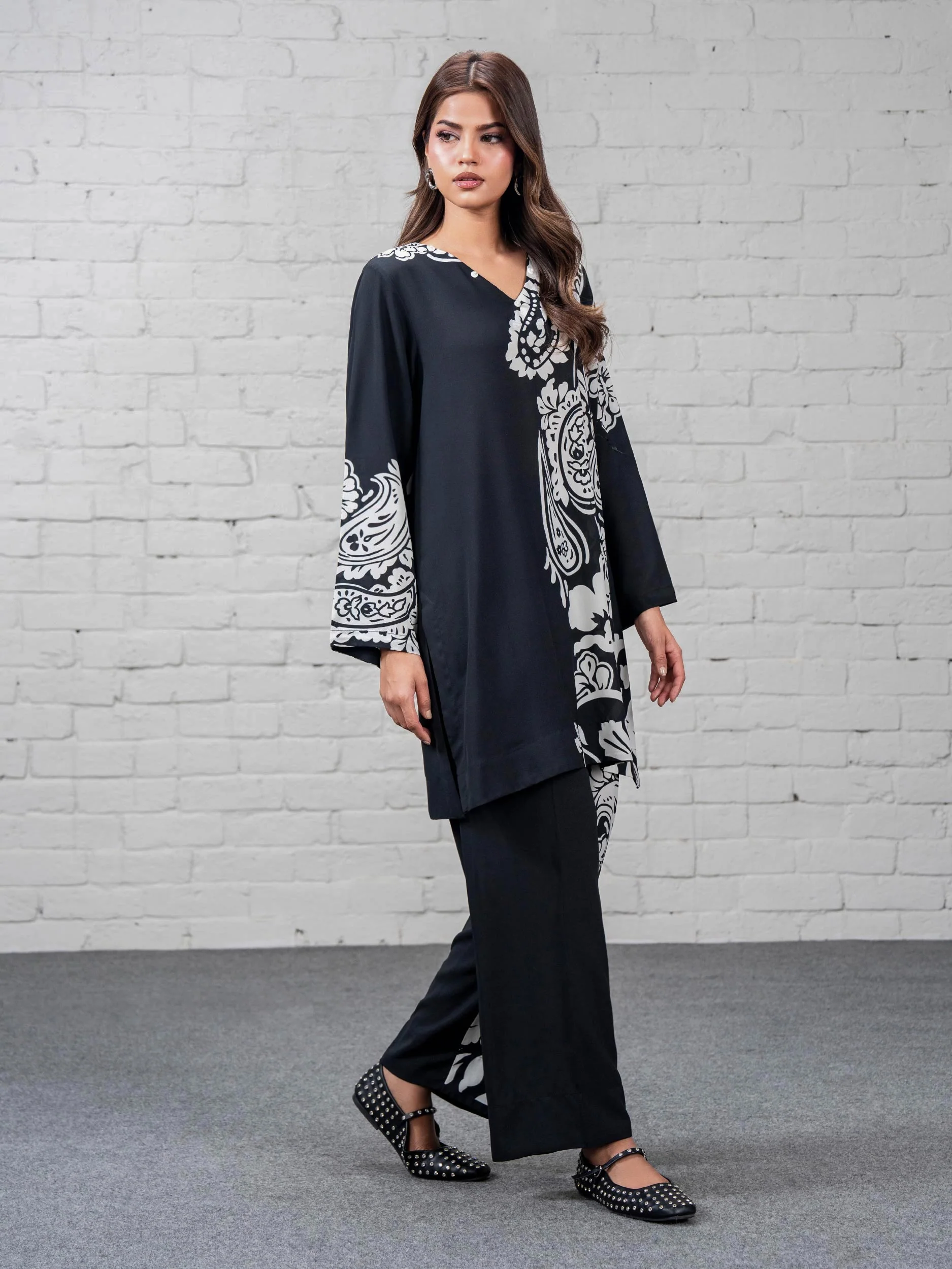 2 Piece Grip Suit (Pret) - Image 2